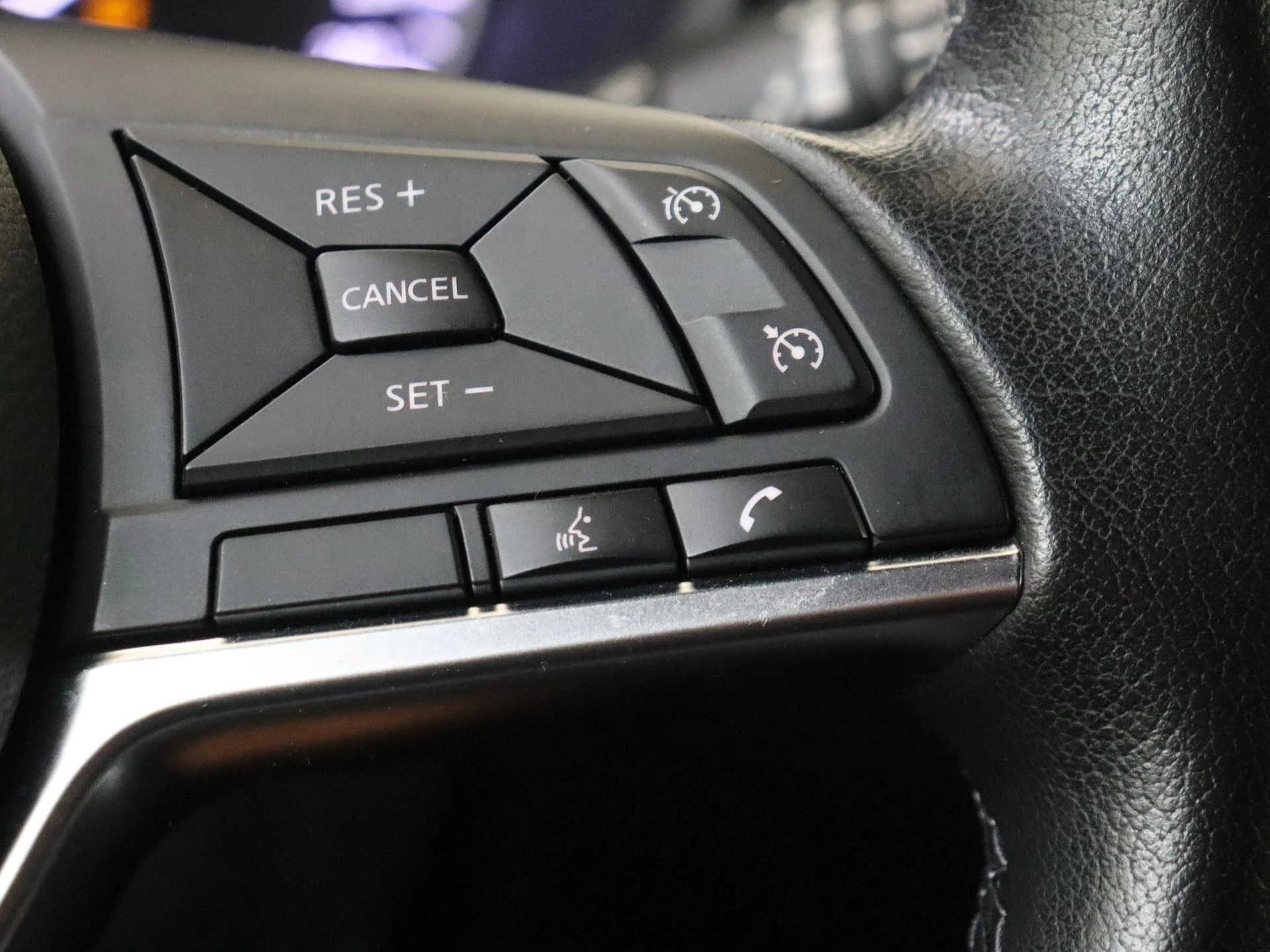 Nissan-Juke-image-12