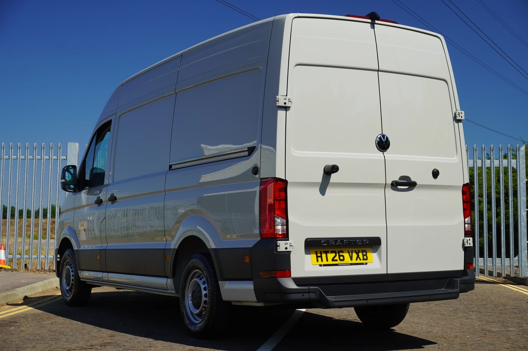 Volkswagen-Crafter-image-2