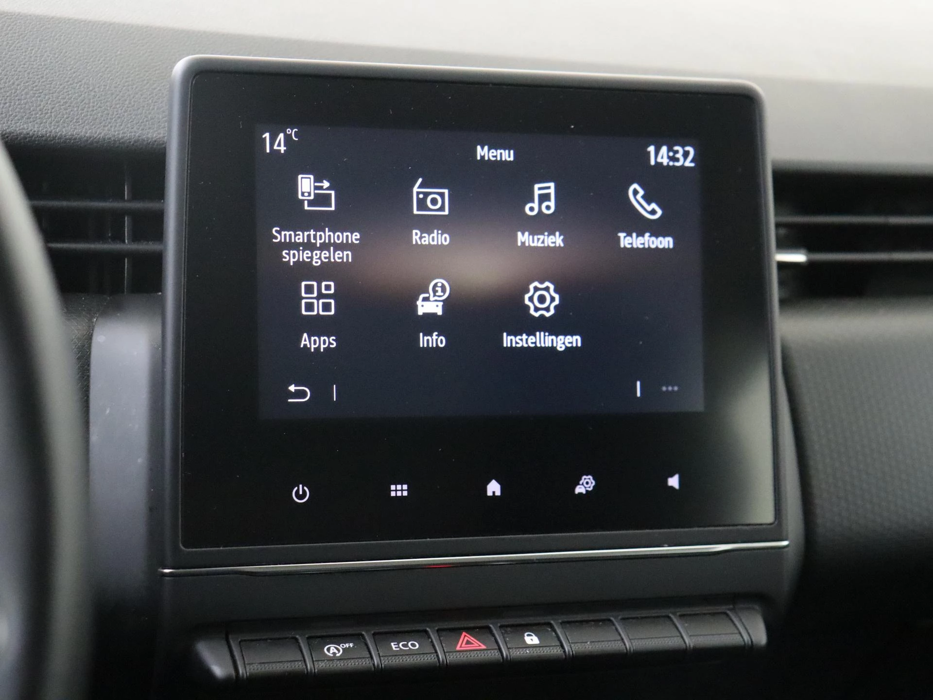 Renault-Clio-image-19