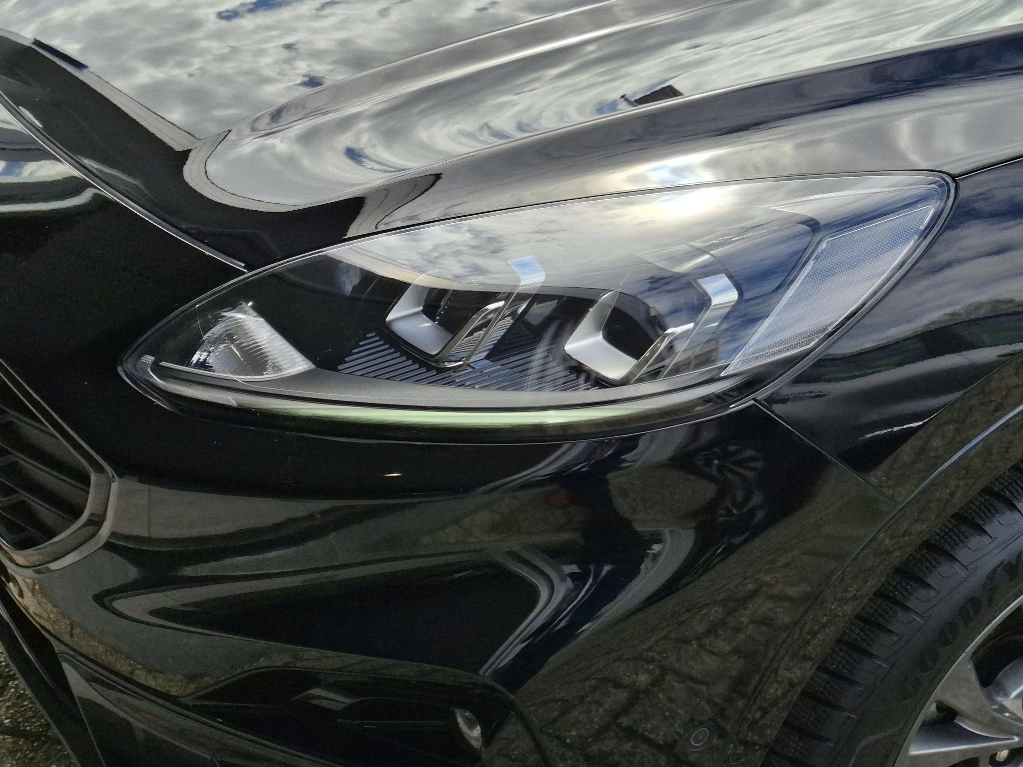 Ford-Kuga-image-5