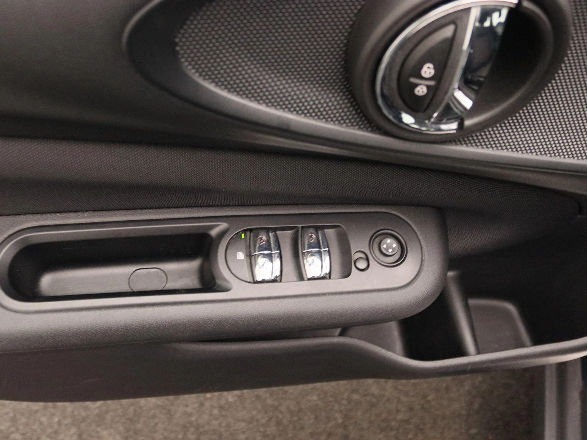 MINI-Clubman-image-21