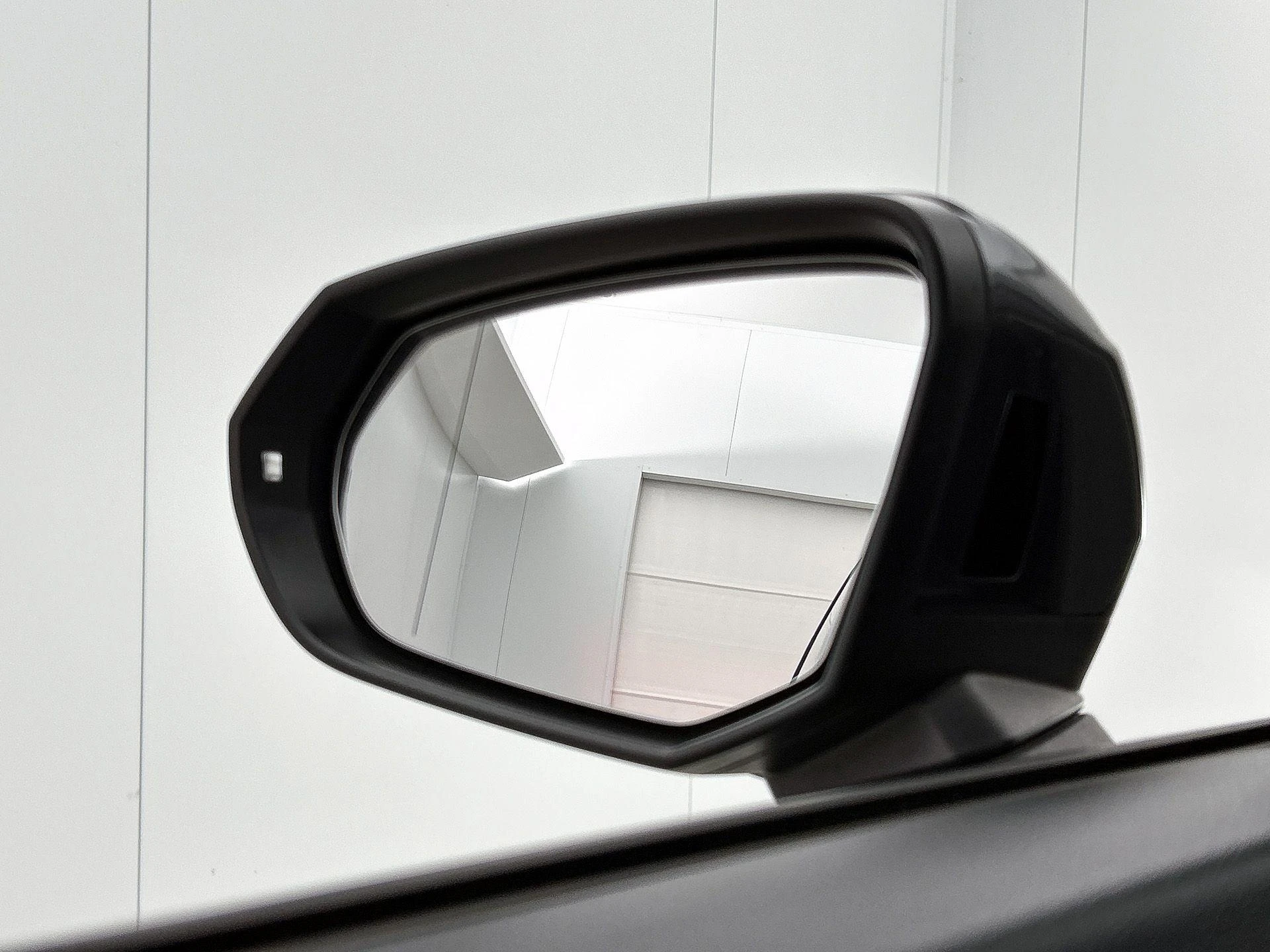 Audi-Q3-image-18