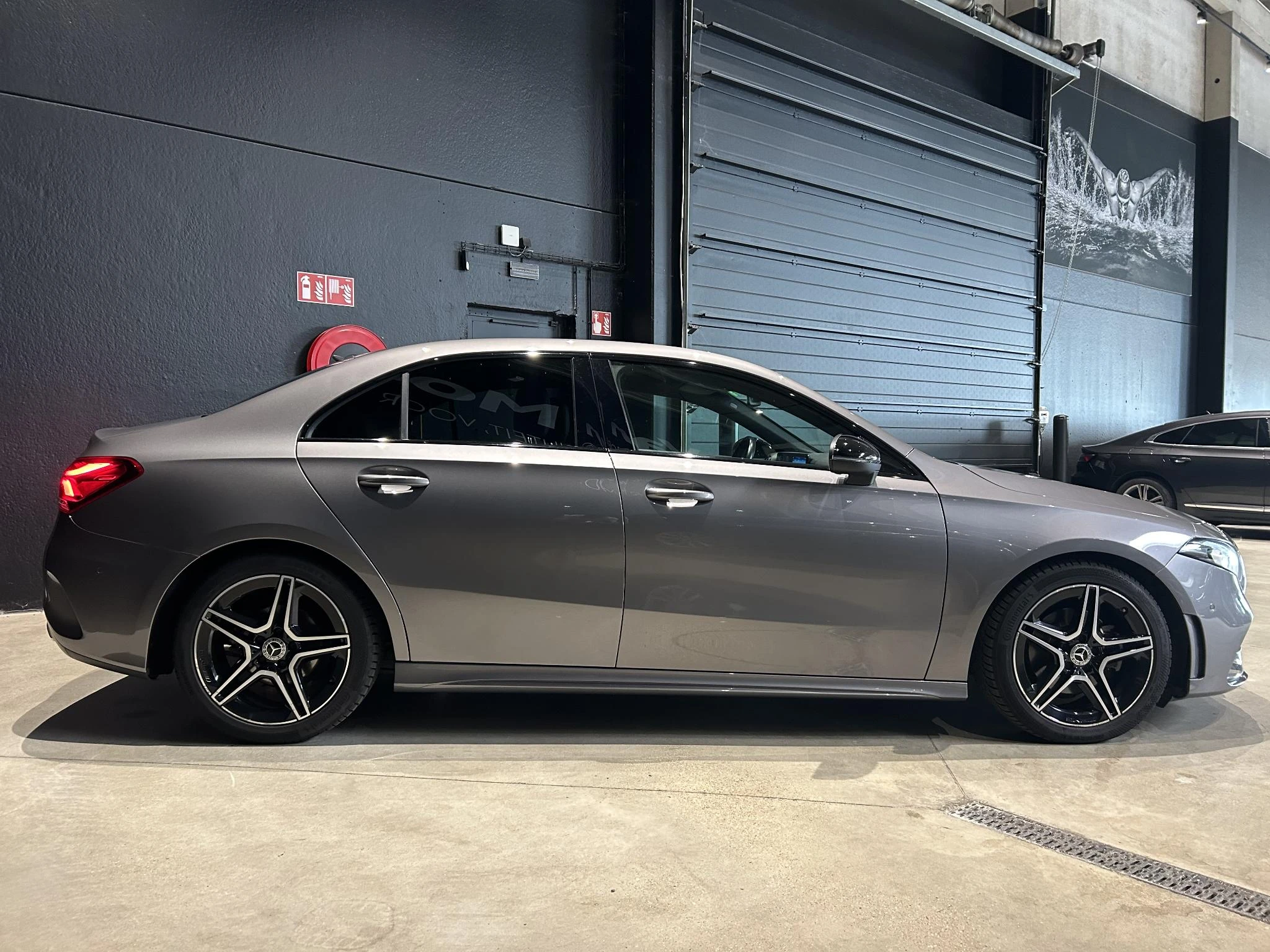 Mercedes-Benz-A-Klasse-image-4
