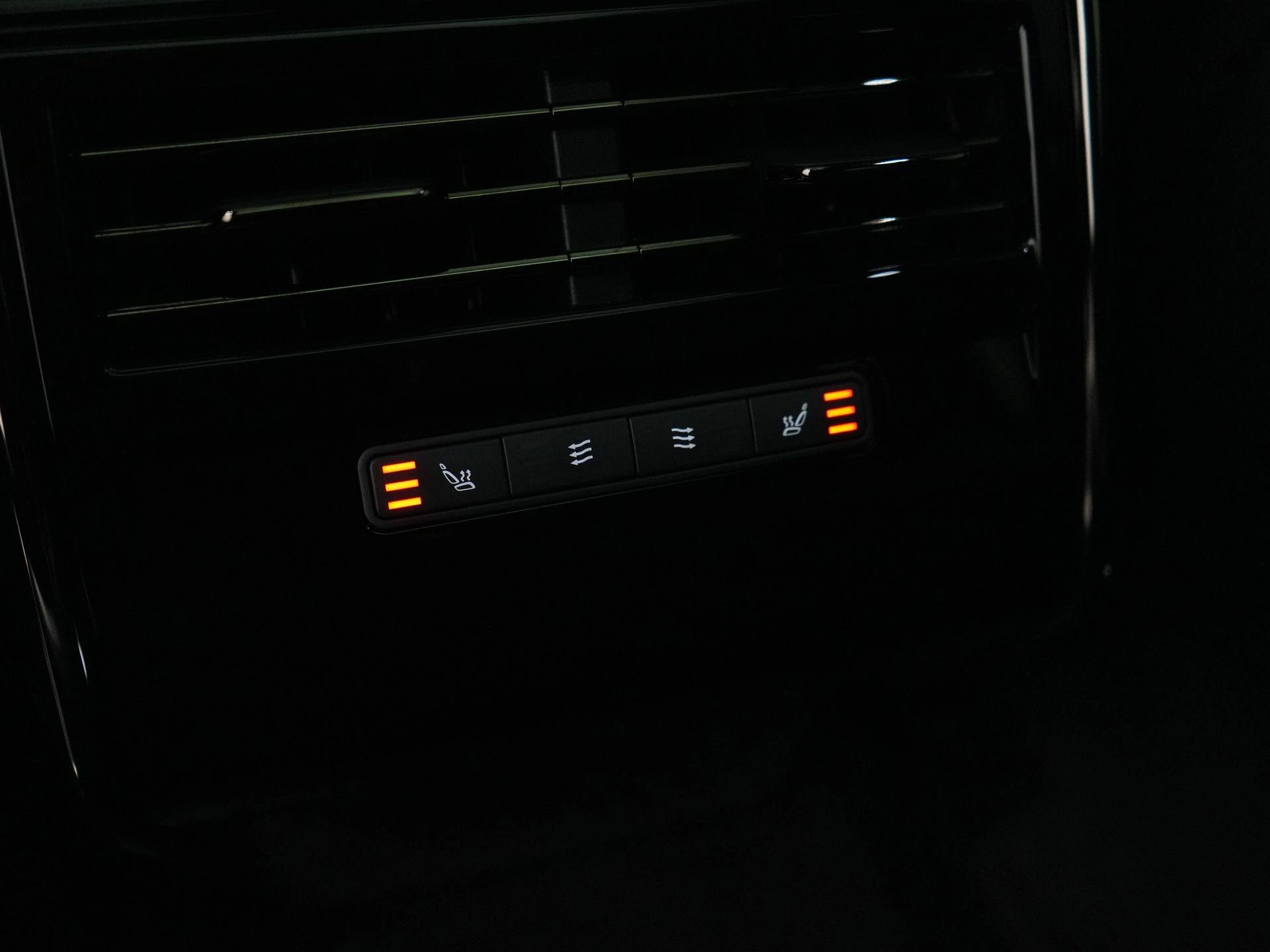 Land Rover Range Rover Sport P460e AWD Dynamic SE