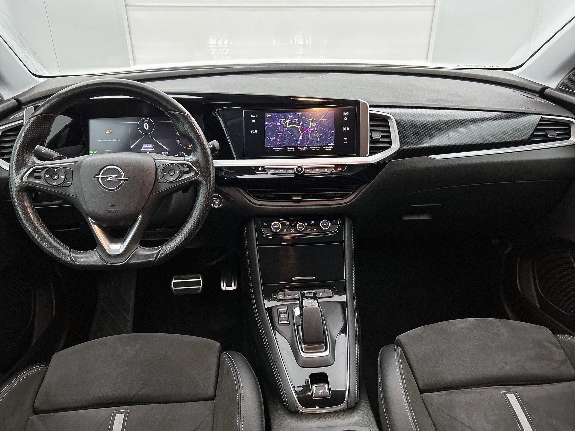 Opel-Grandland-image-19