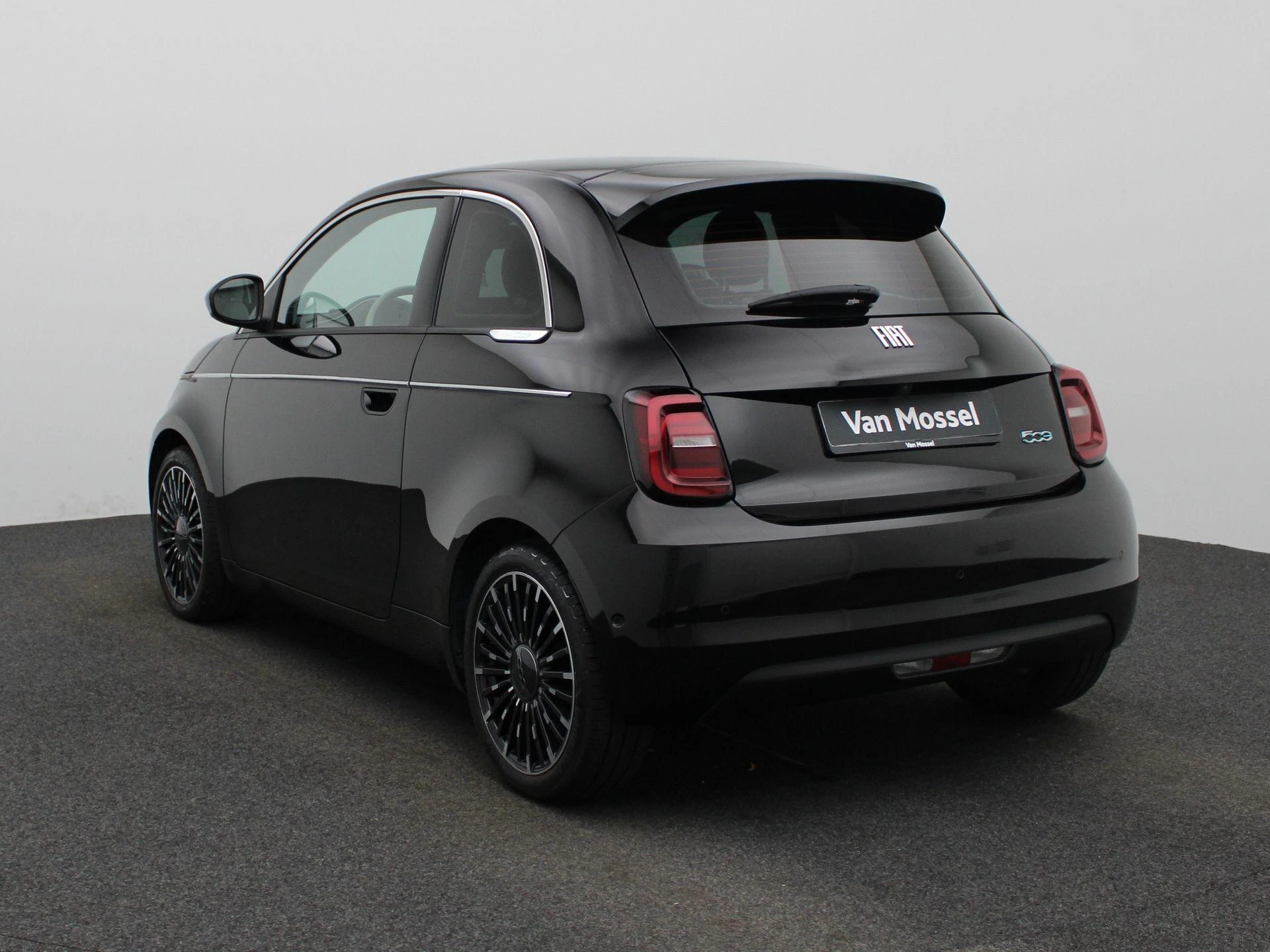 Fiat-500e-image-1