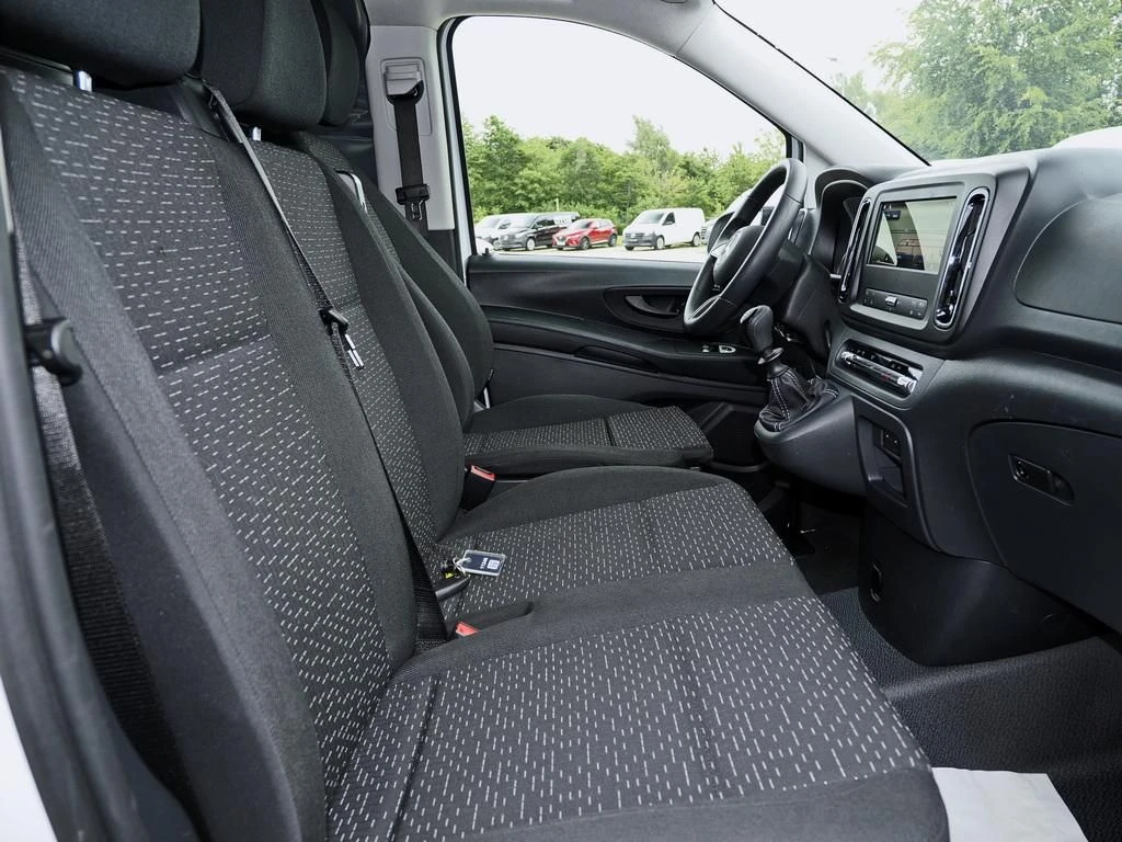 Mercedes-Benz-Vito 116-image-12
