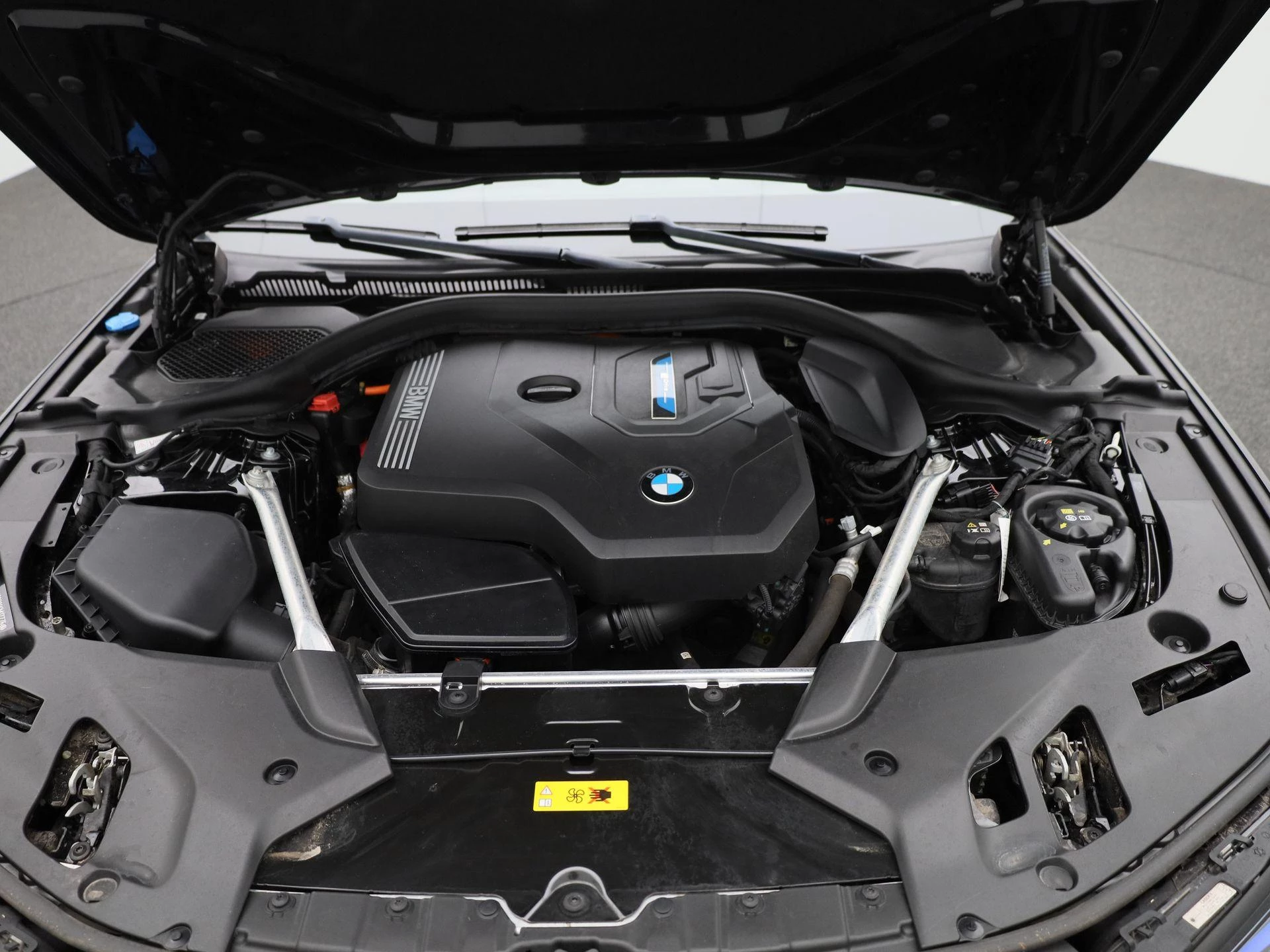 BMW-5 Serie-image-50