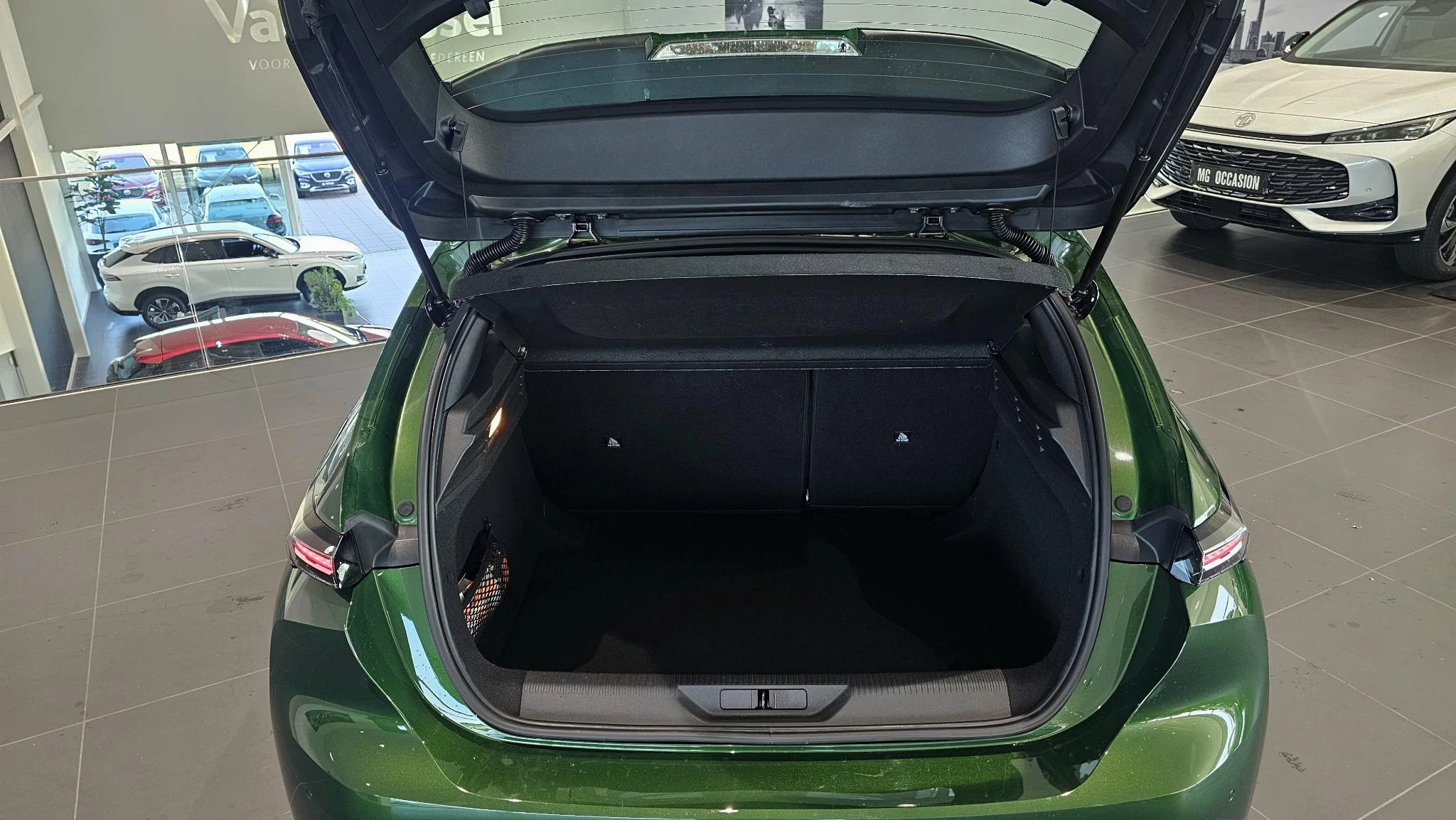 Peugeot-308-image-9