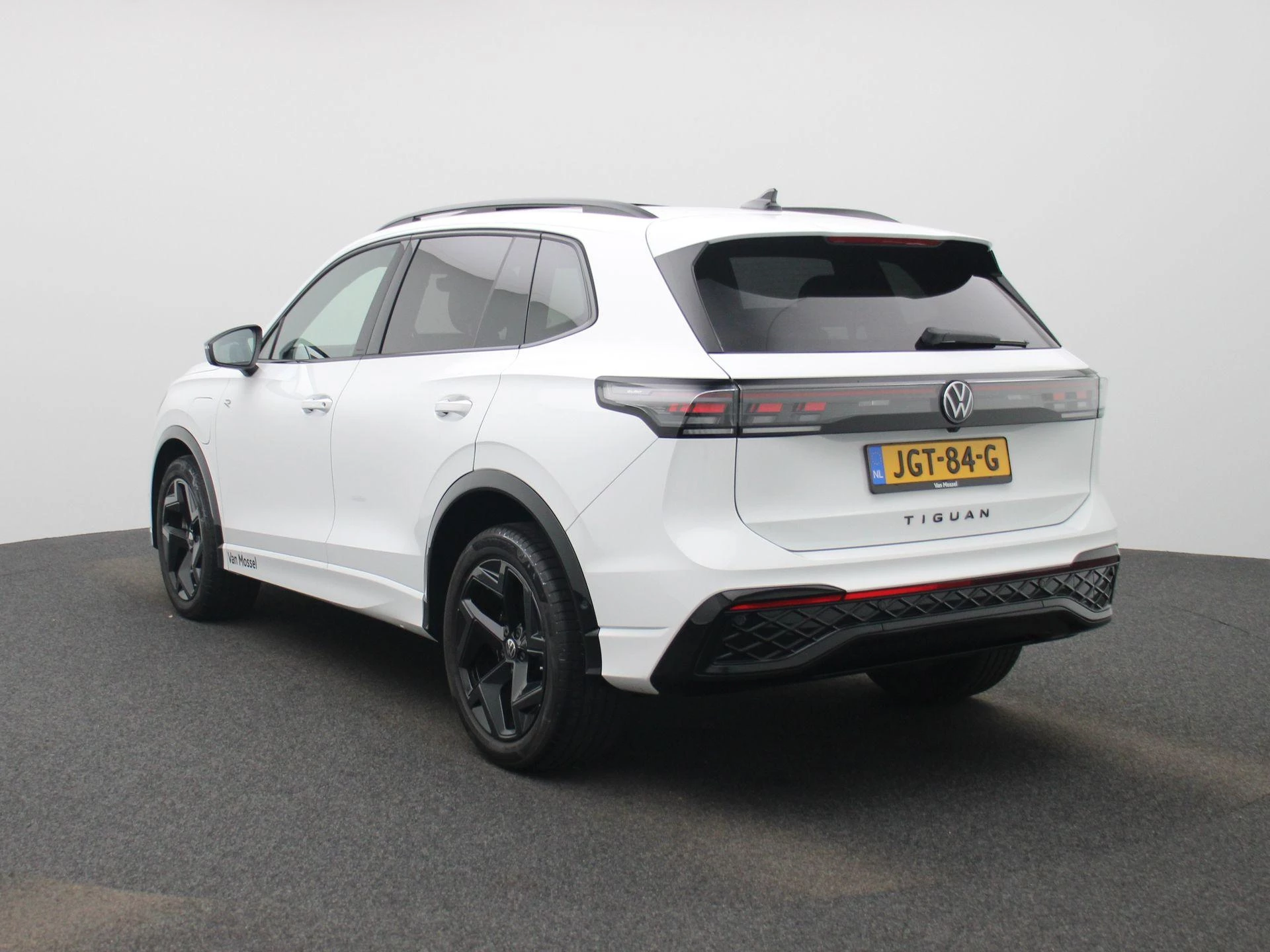 Volkswagen Tiguan 1.5 eHybrid R-Line Edition 272 PK