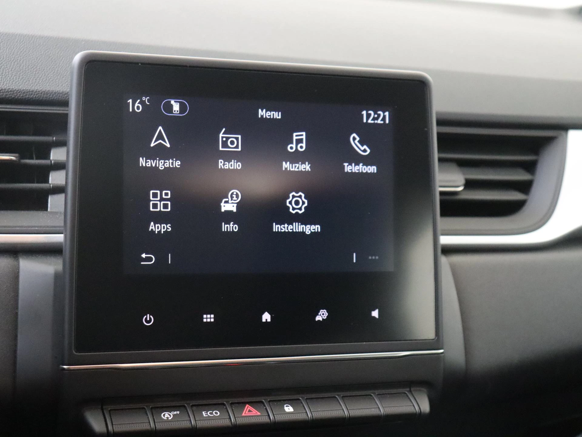 Renault-Captur-image-19