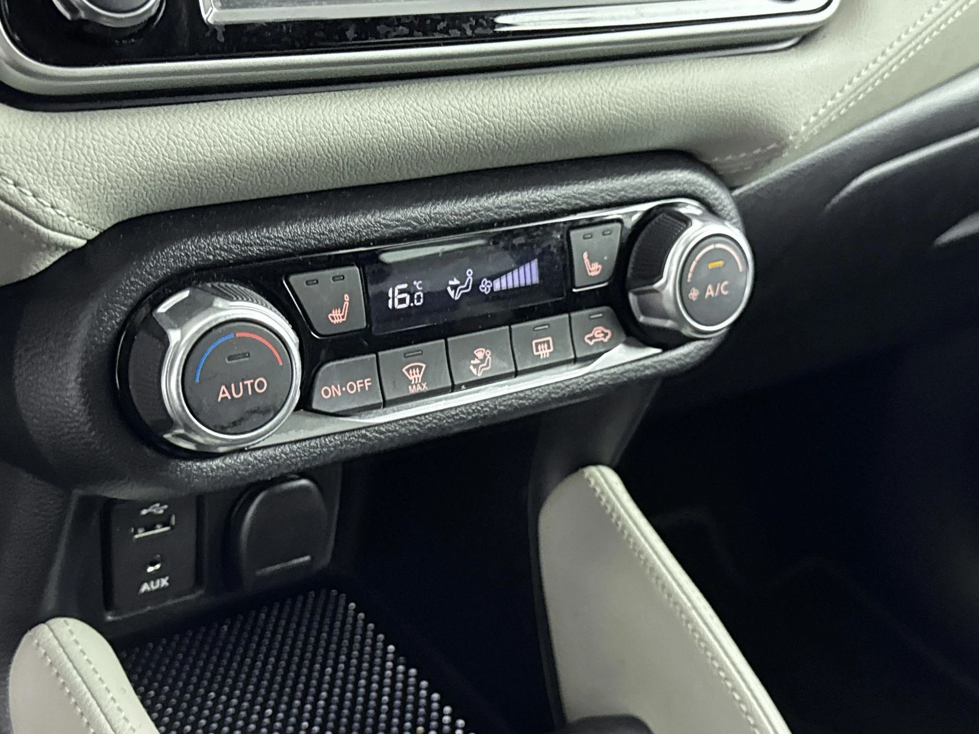 Nissan-Micra-image-14