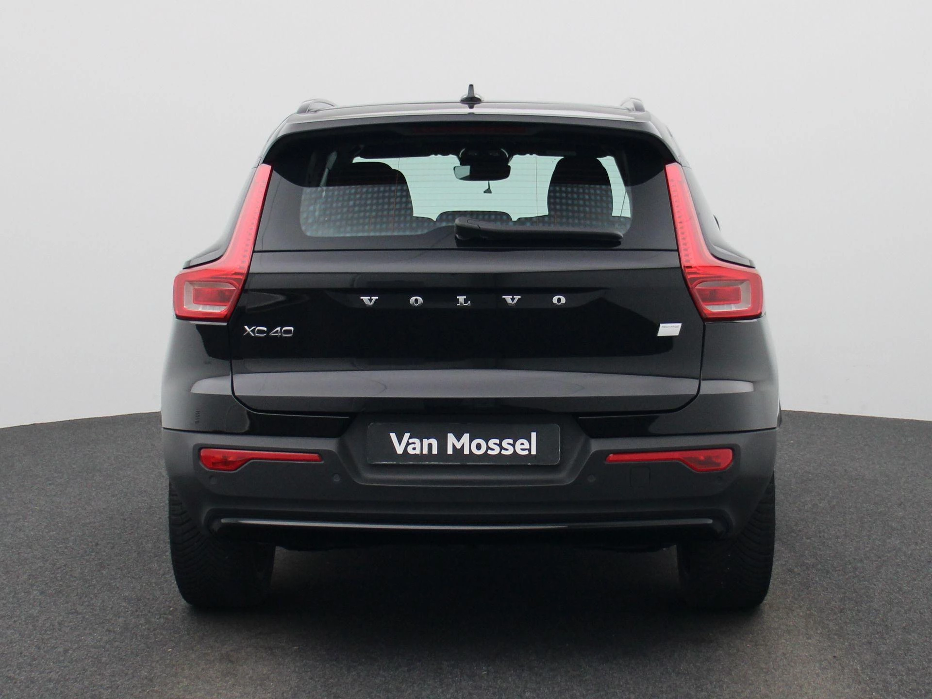 Volvo-XC40-image-4