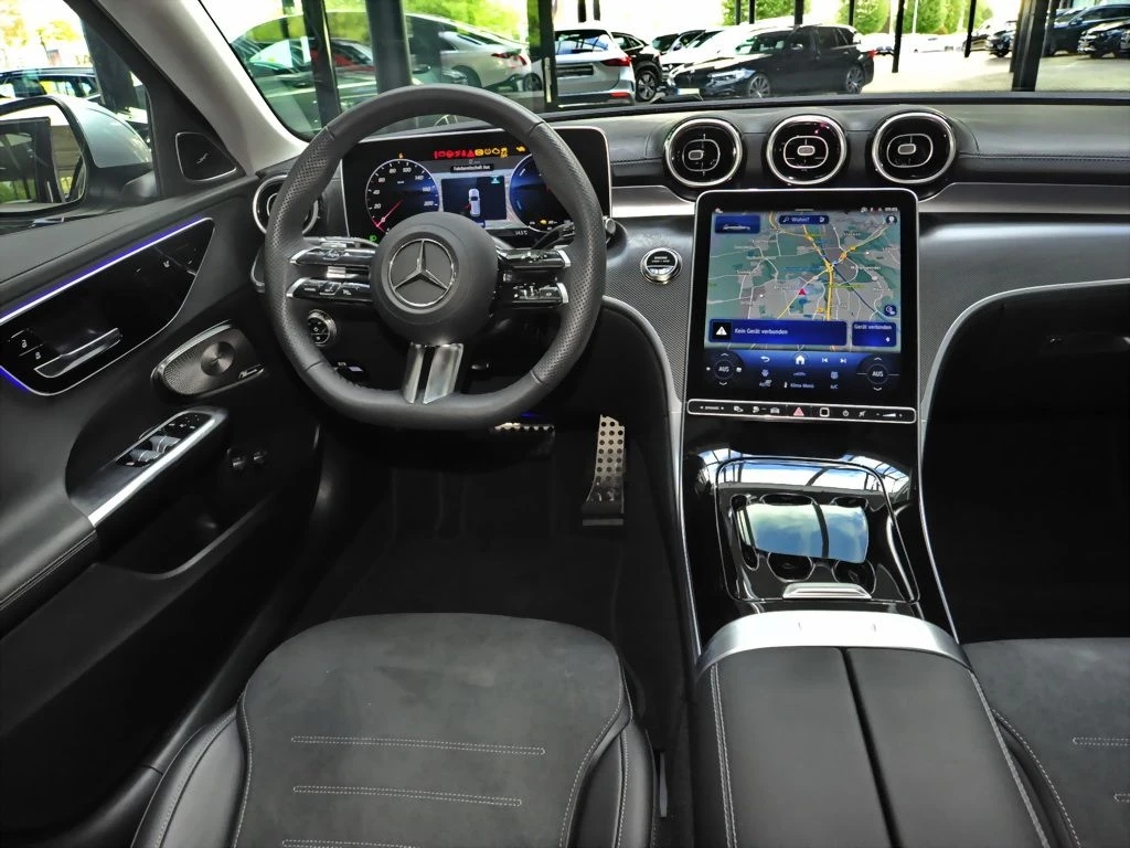 Mercedes-Benz-C-Klasse 300 e-image-9