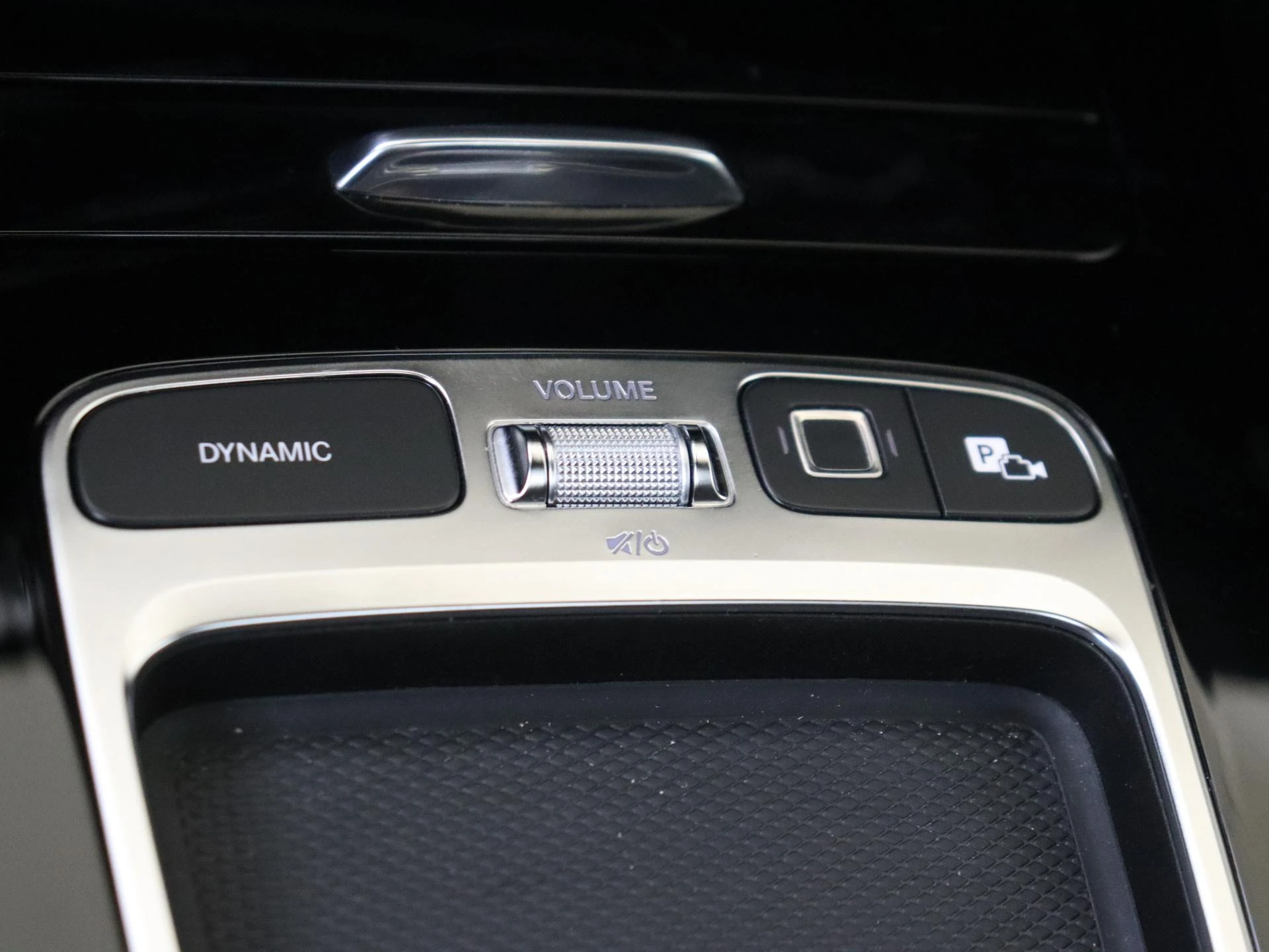 Mercedes-Benz-A-Klasse-image-20