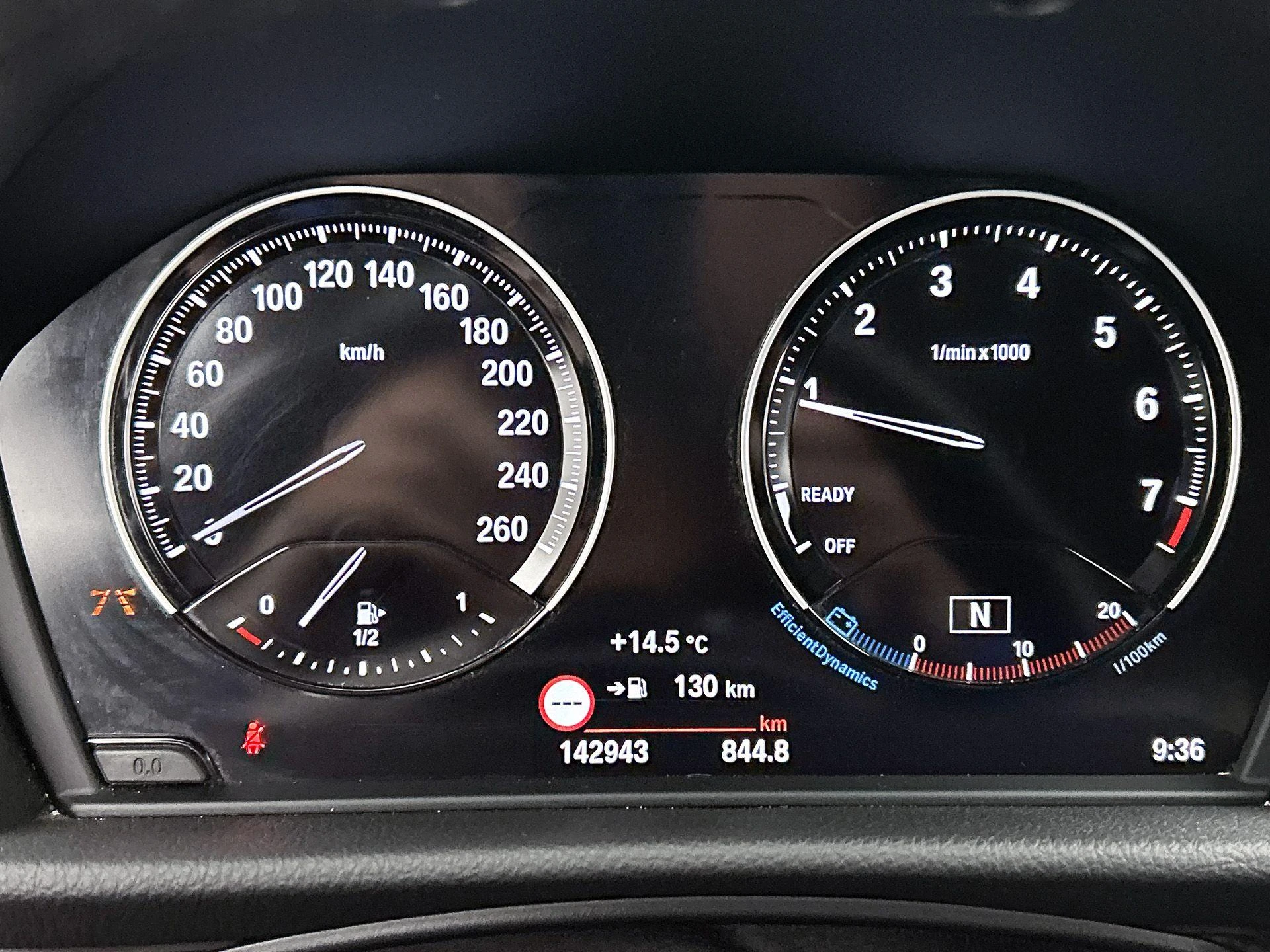 BMW-2 Serie-image-12