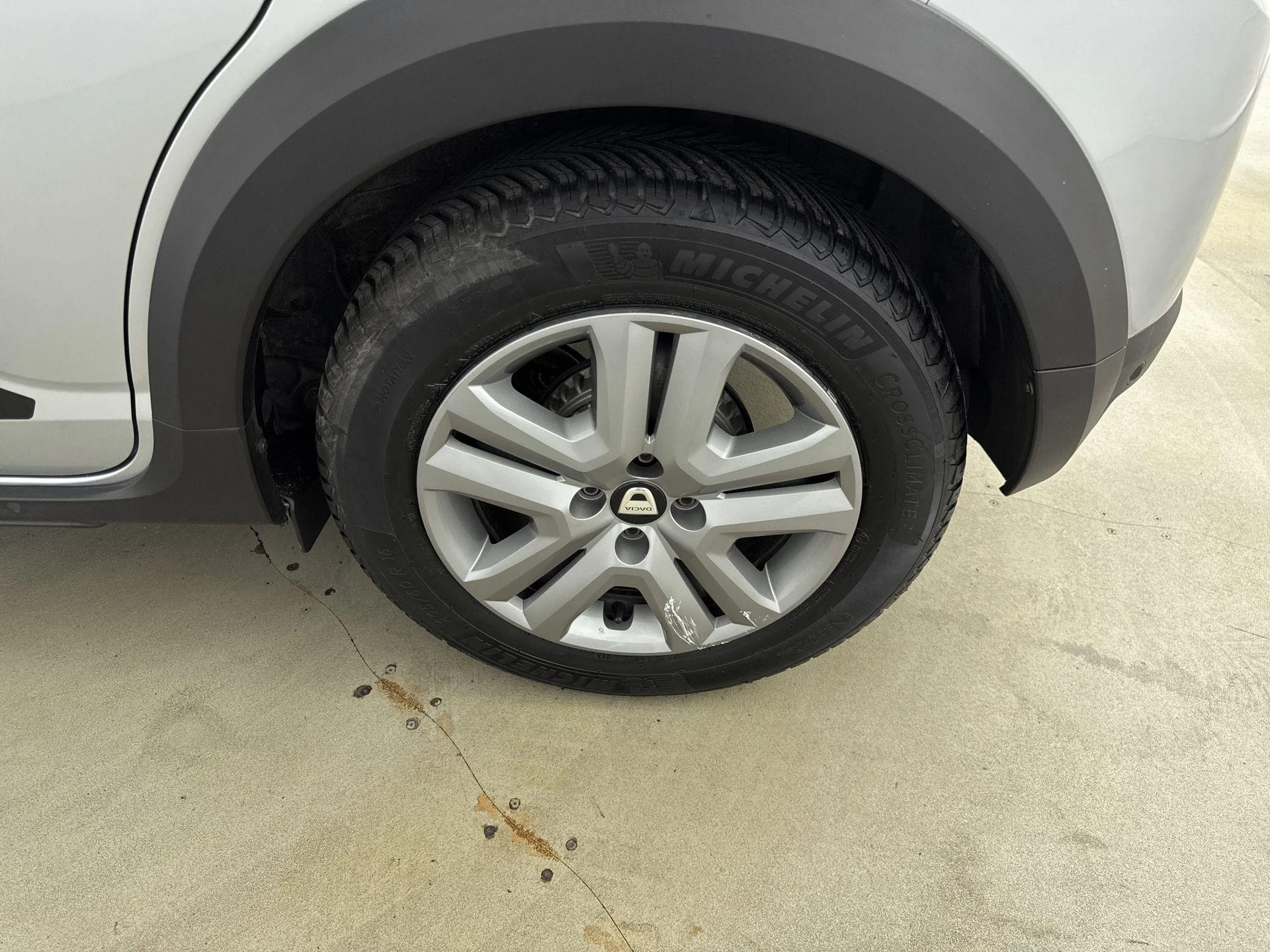 Dacia-Sandero Stepway-image-10