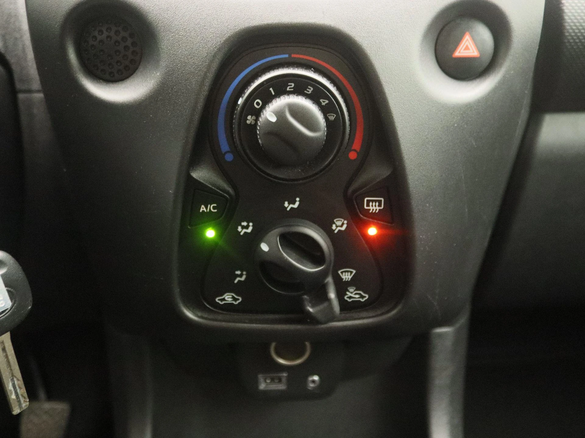 Toyota-Aygo-image-9