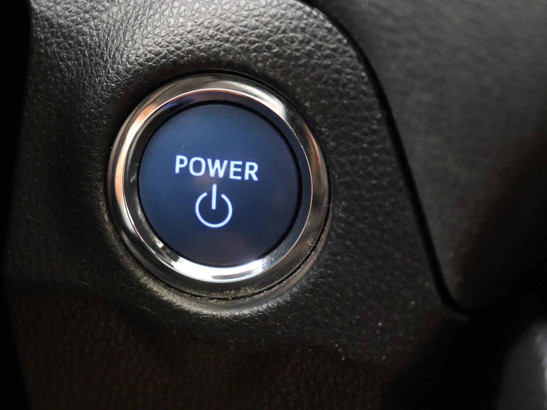 Toyota-RAV4-image-21