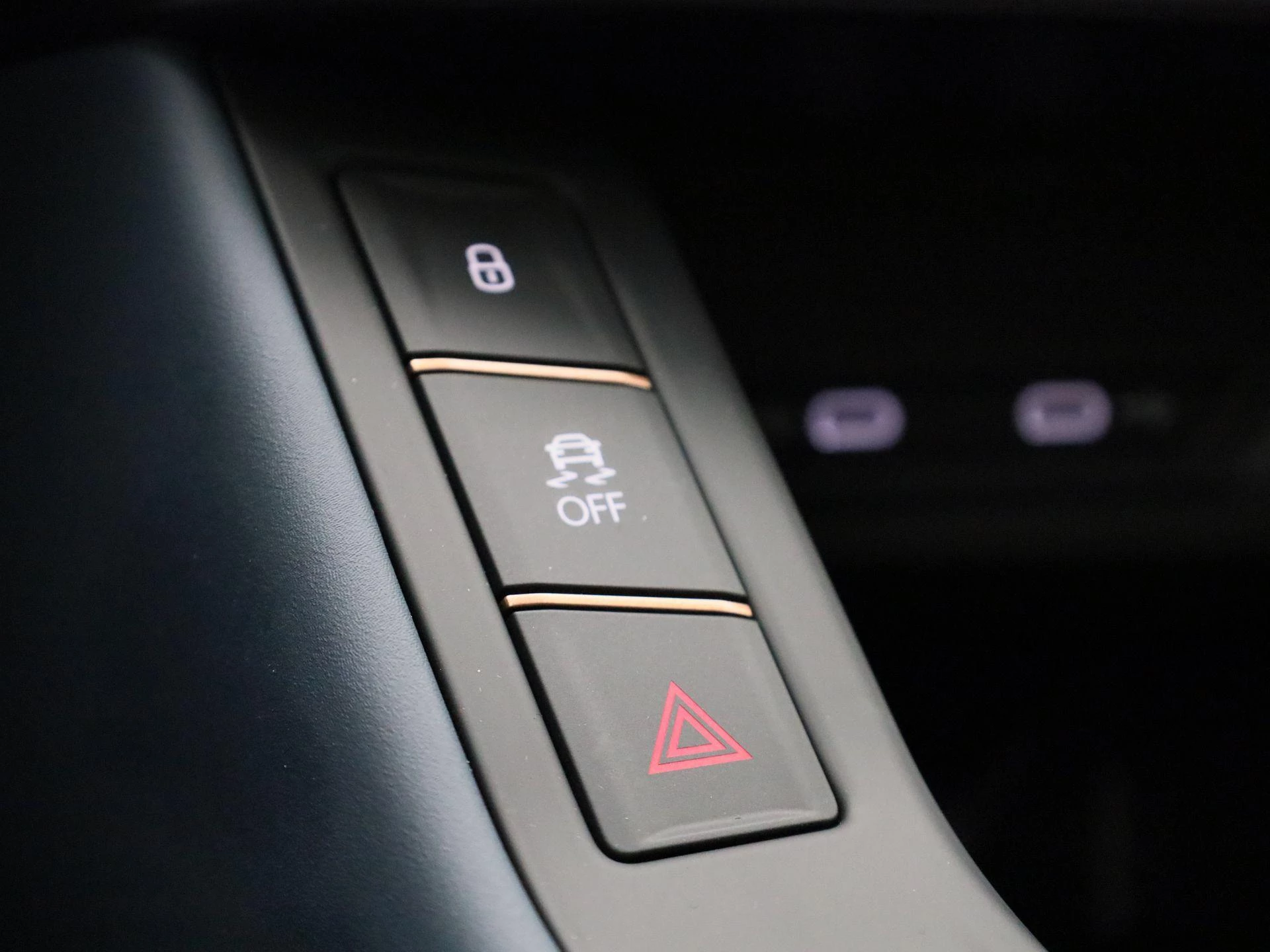 CUPRA Terramar 1.5 TSI e-Hybrid Business