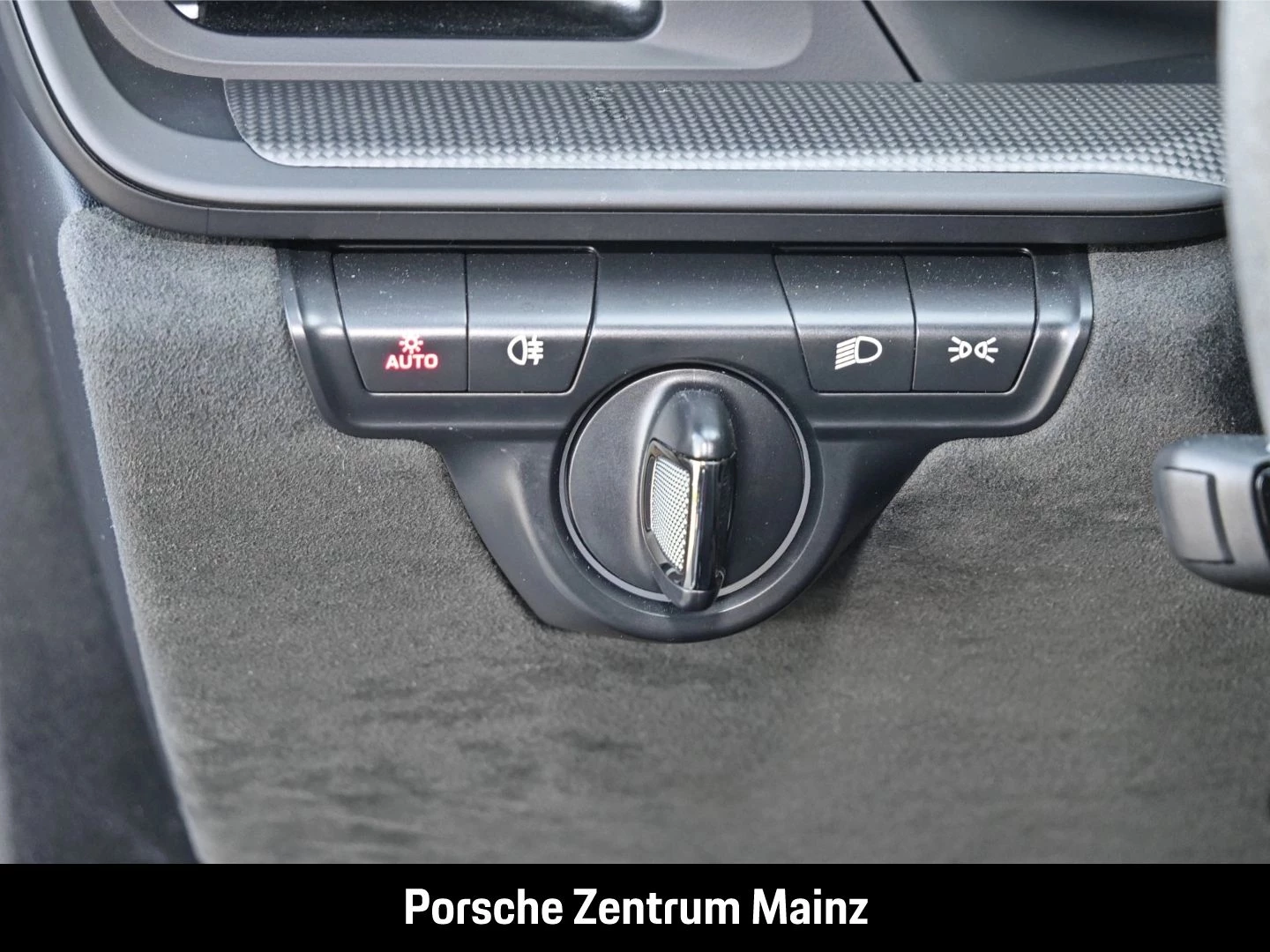 Porsche-911-image-24
