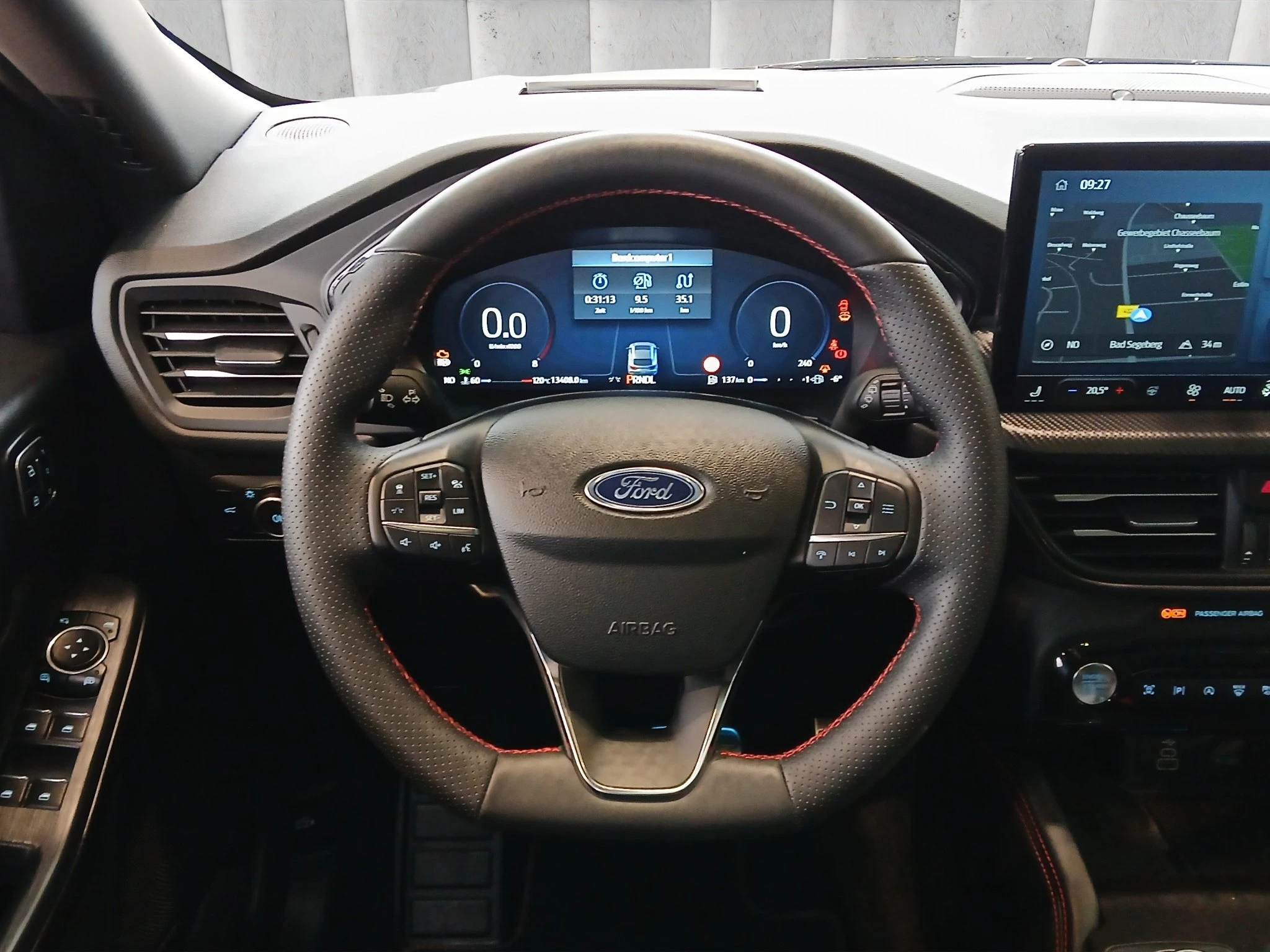 Ford-Kuga-image-12