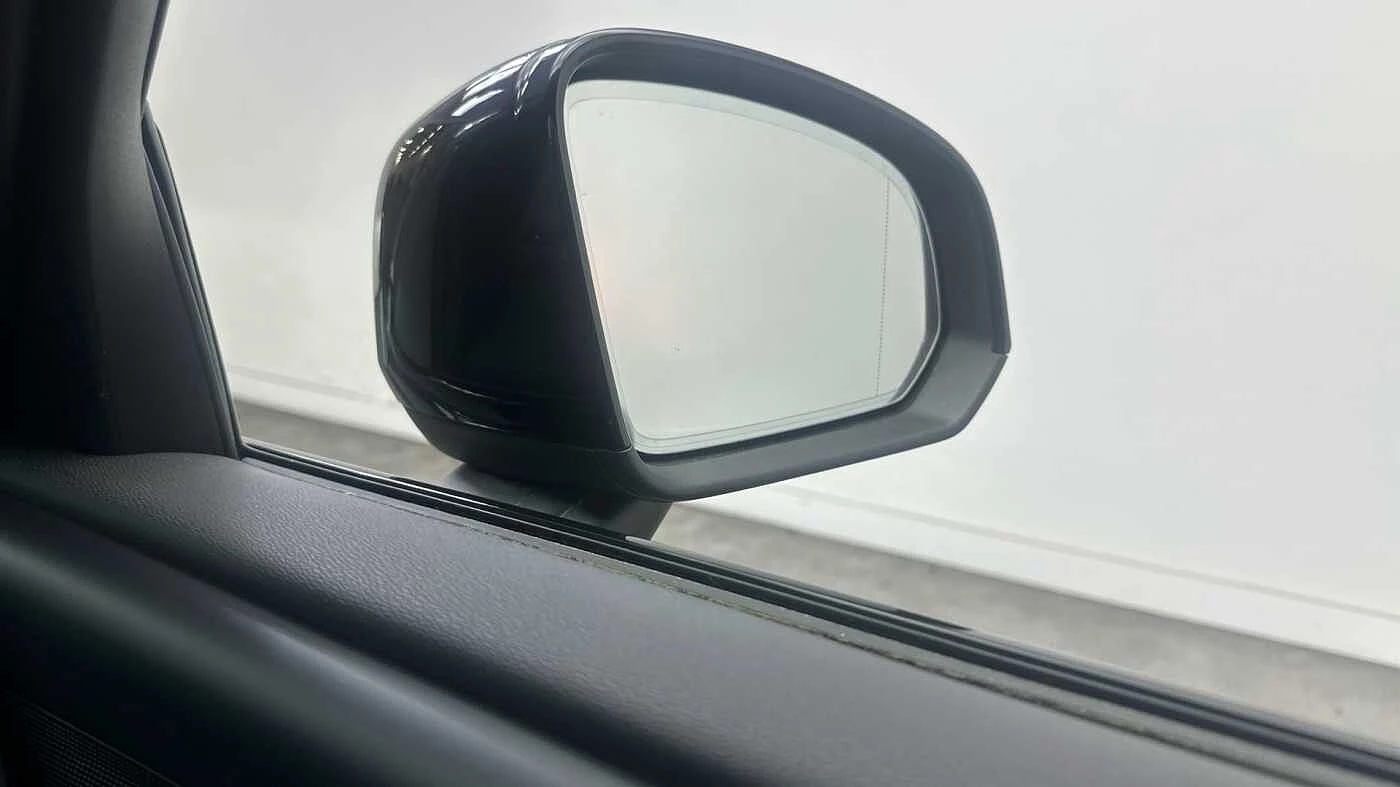 Volvo-XC40-image-20