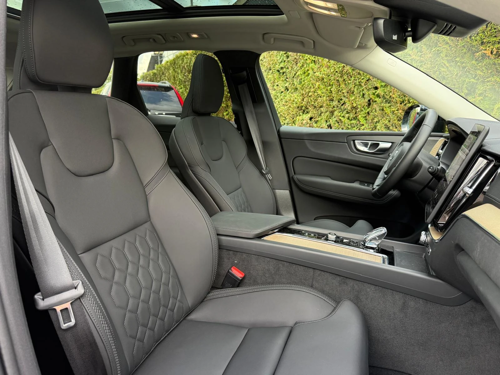Volvo-XC60-image-4