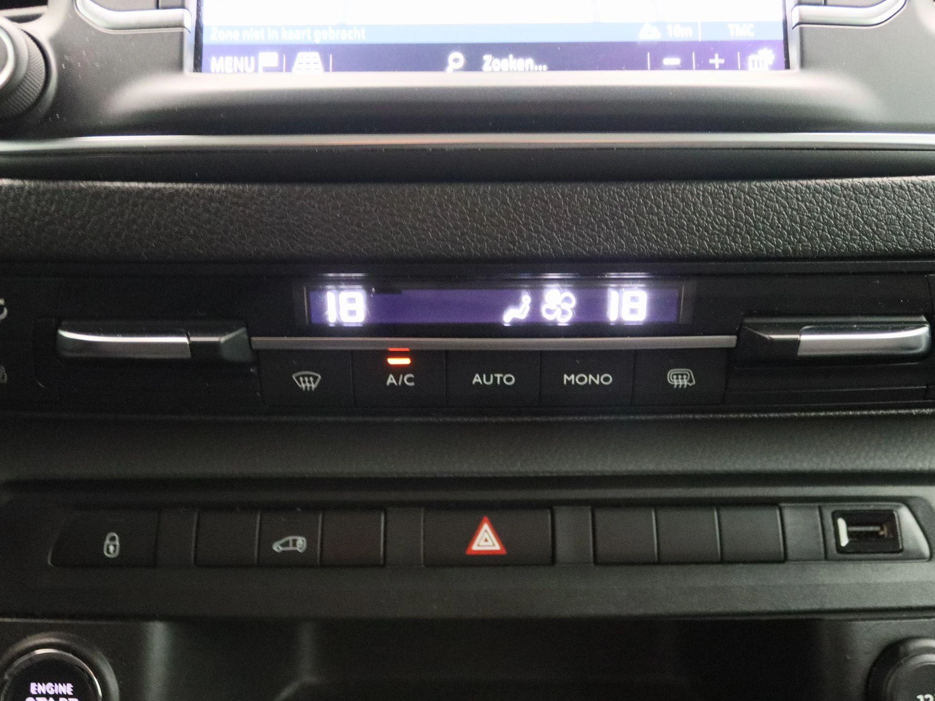 Opel-Vivaro-image-8