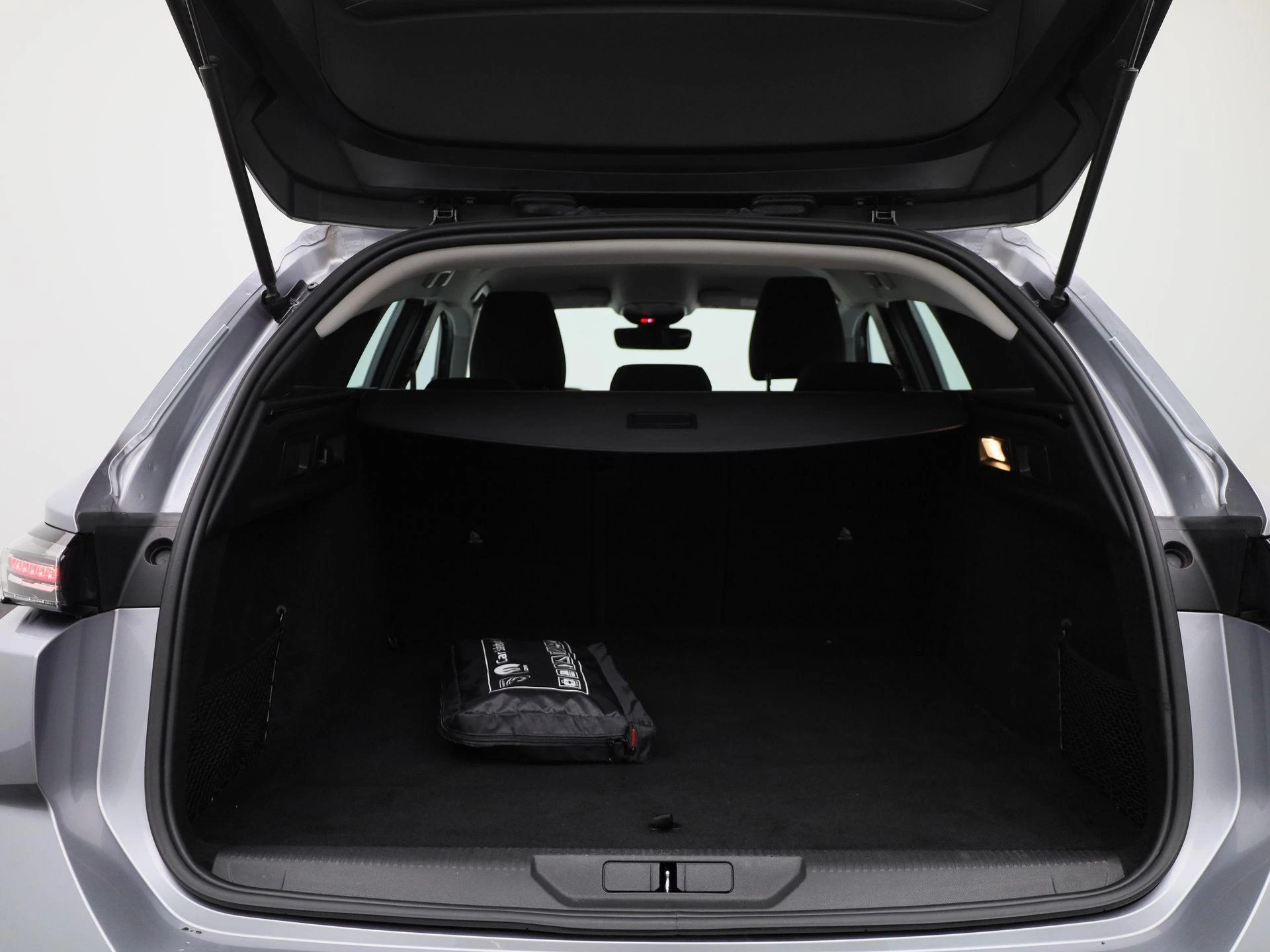 Peugeot-308-image-13