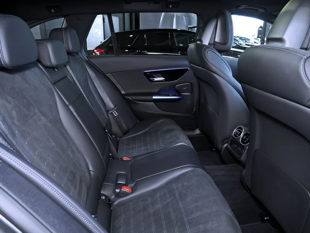Mercedes-Benz-C-Klasse 220 d-image-13