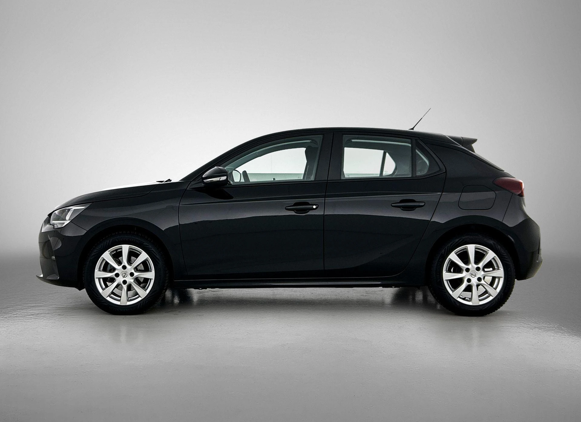 Opel-Corsa-image-1