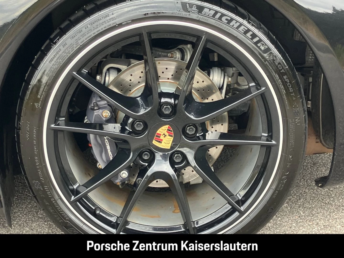 Porsche 911 991 Carrera Cabriolet Sportabgas PASM BOSE carrera