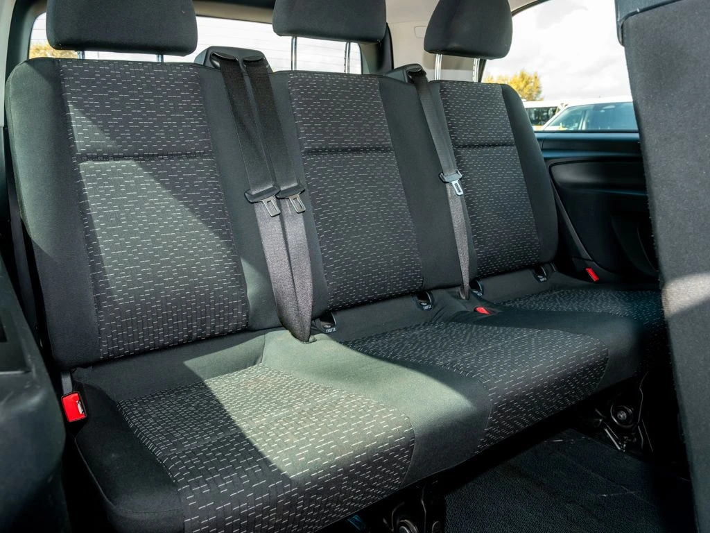 Mercedes-Benz-Vito 114-image-13