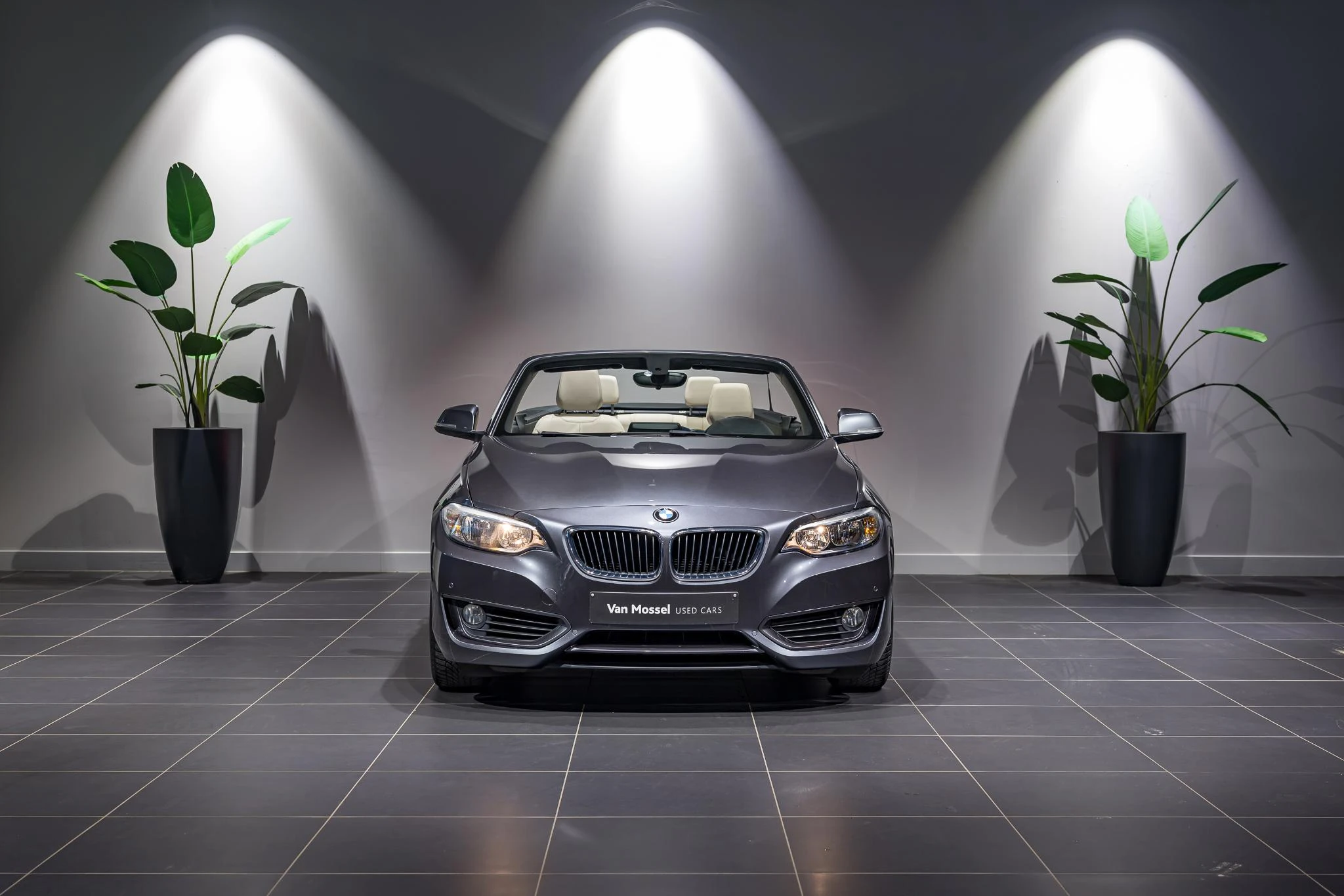 BMW-Série 2-image-1