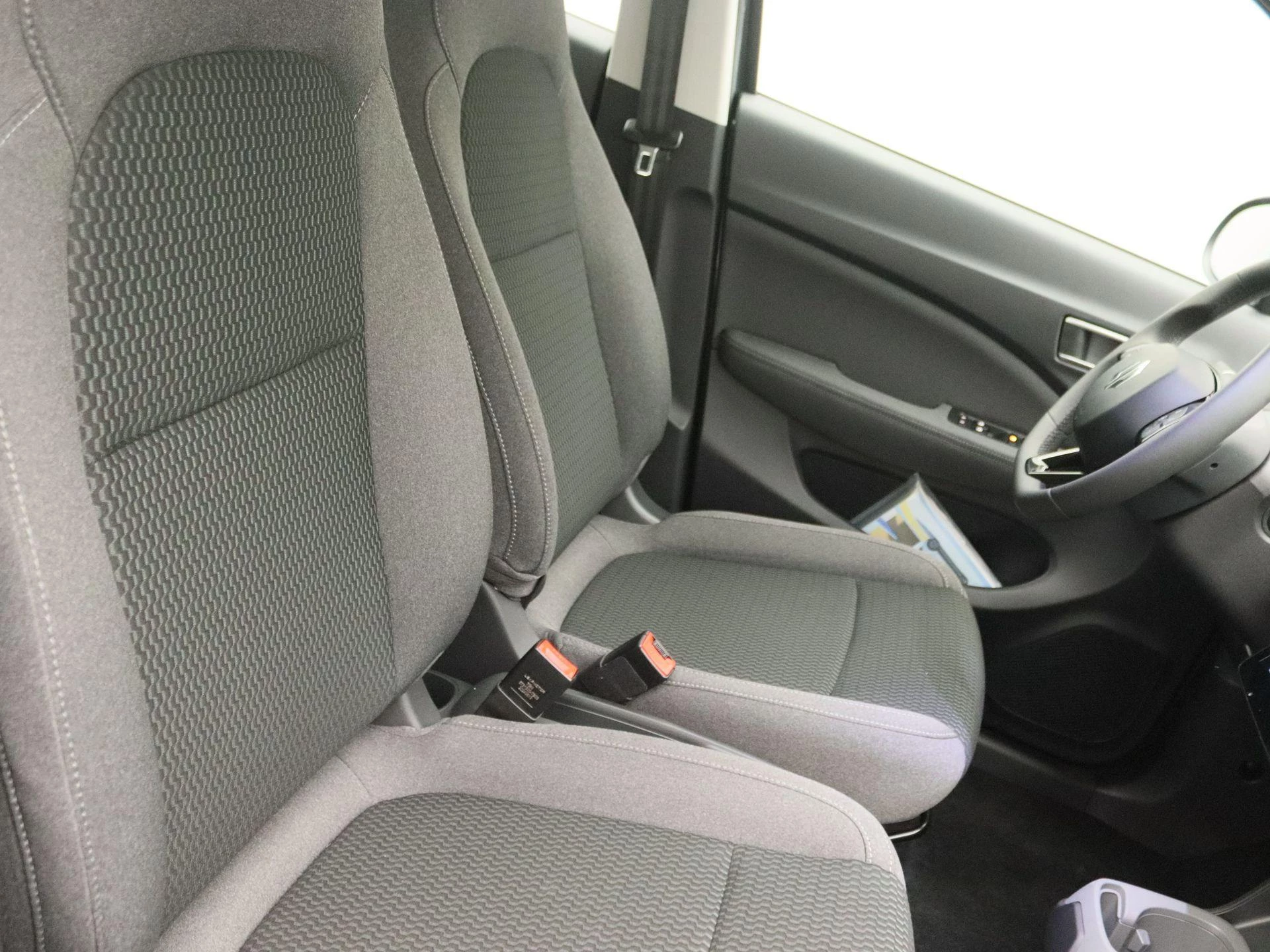 Leapmotor-T03-image-22