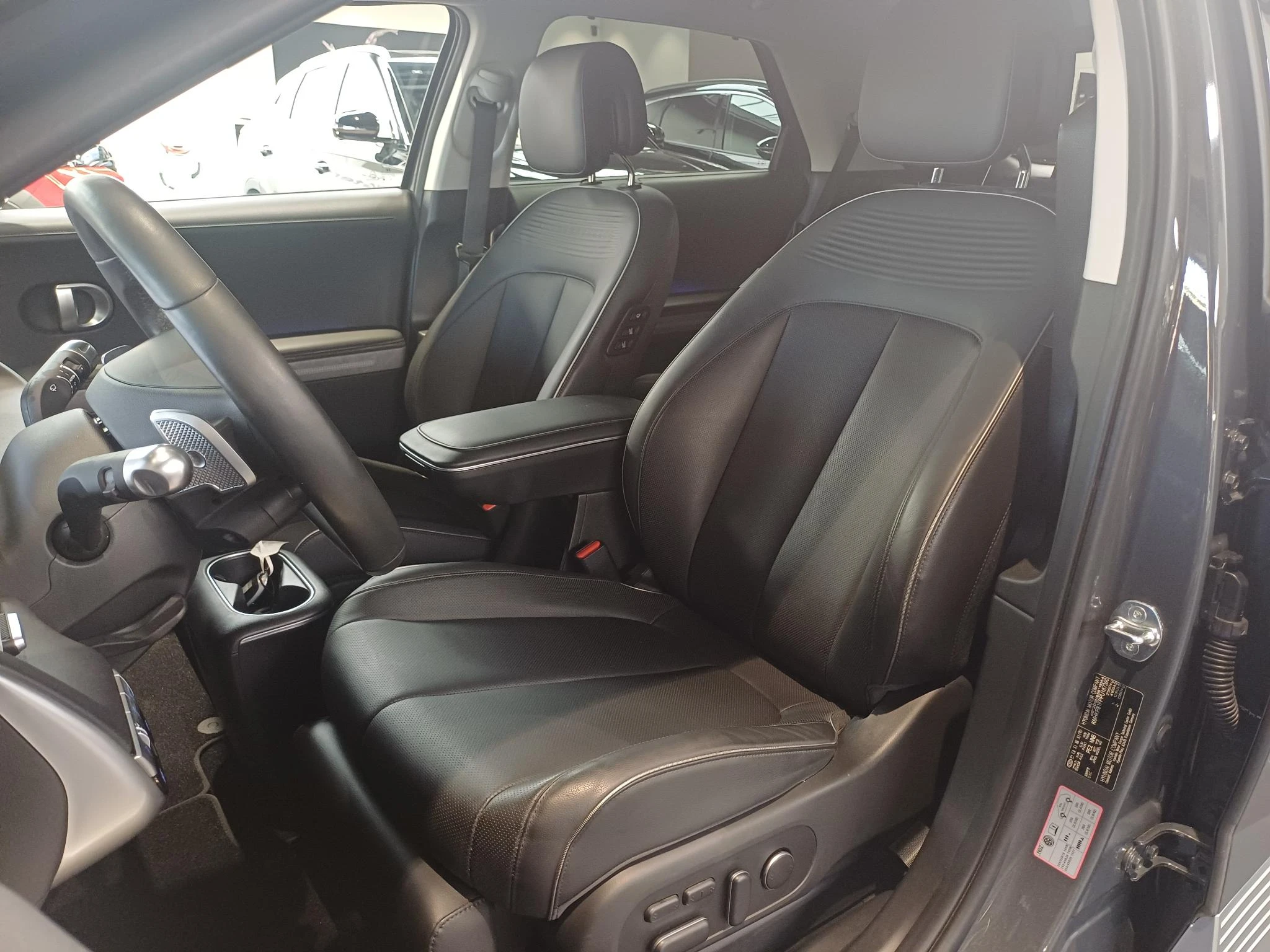 Hyundai-IONIQ 5-image-10