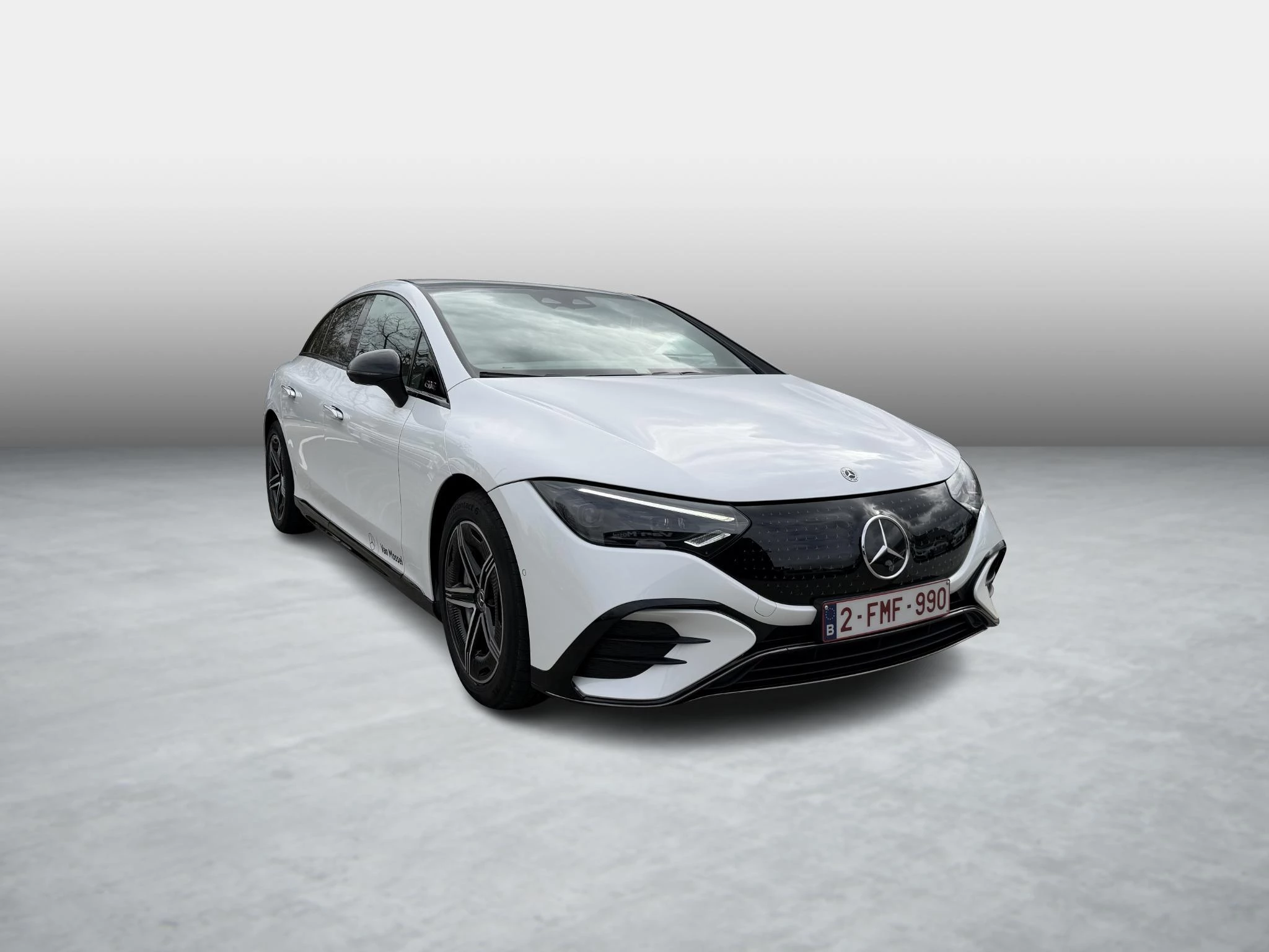 Mercedes-Benz EQE 350 AMG Line + LEDER + DIGITAL LIGHT + BURMESTER + PANO DAK +