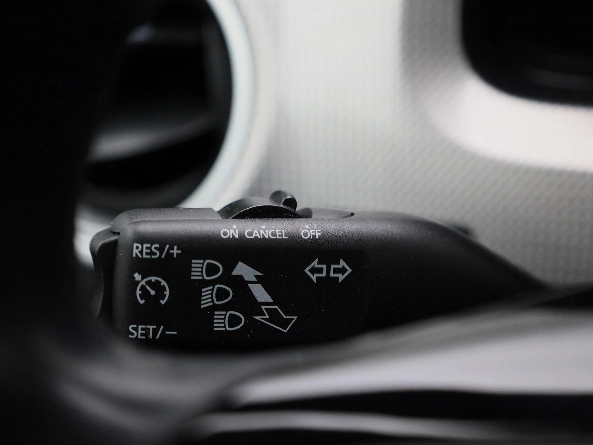 Volkswagen e-up! e-up 83 PK|