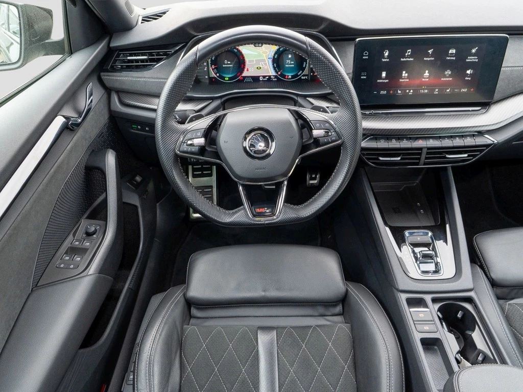 Škoda Octavia Combi RS 2.0 TDI DSG Matrix, Navi