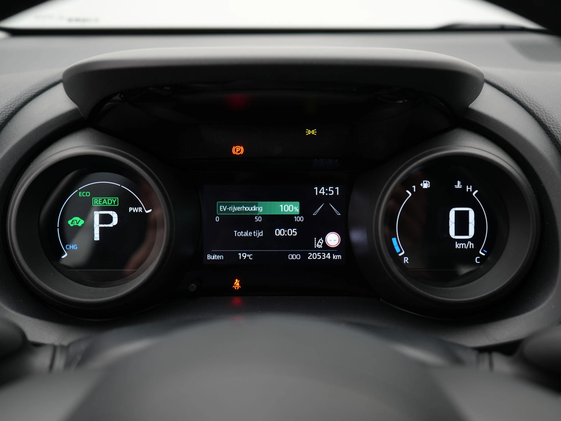 Toyota-Yaris-image-23