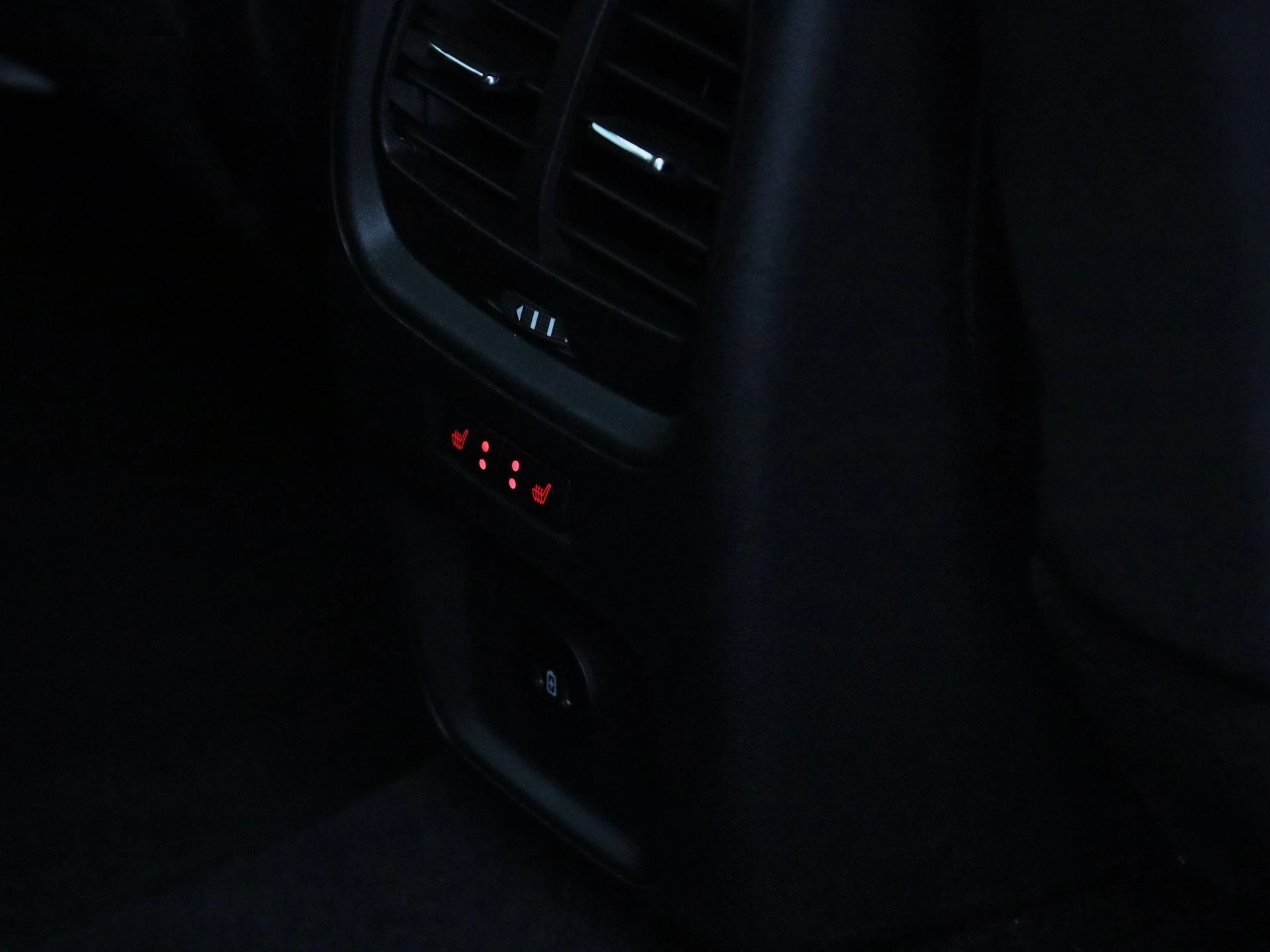 Ford-Kuga-image-34