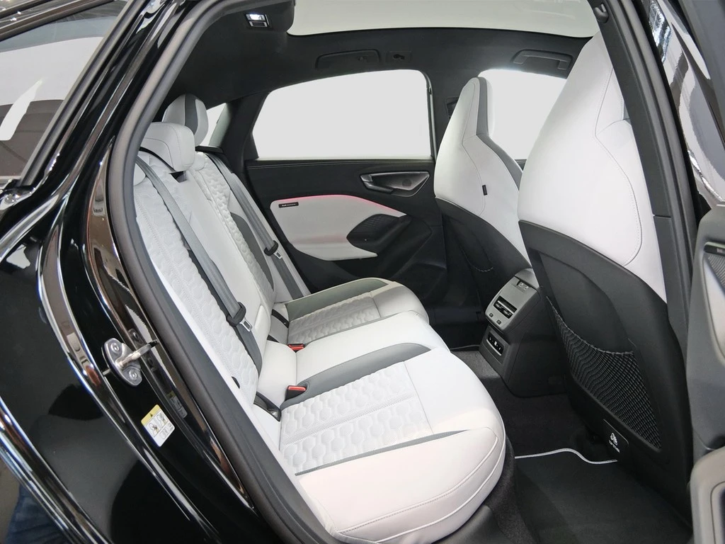 Audi-RS5-image-9