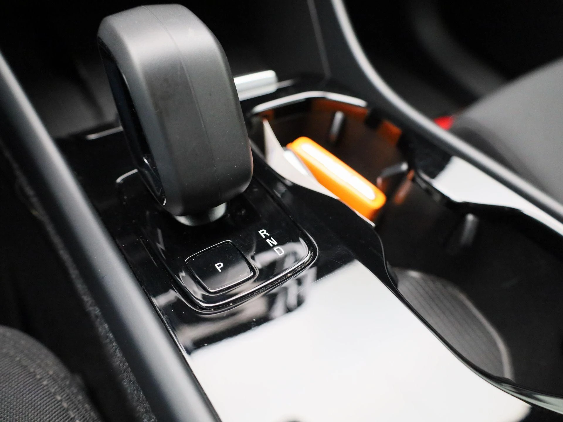 Volvo-XC40-image-23