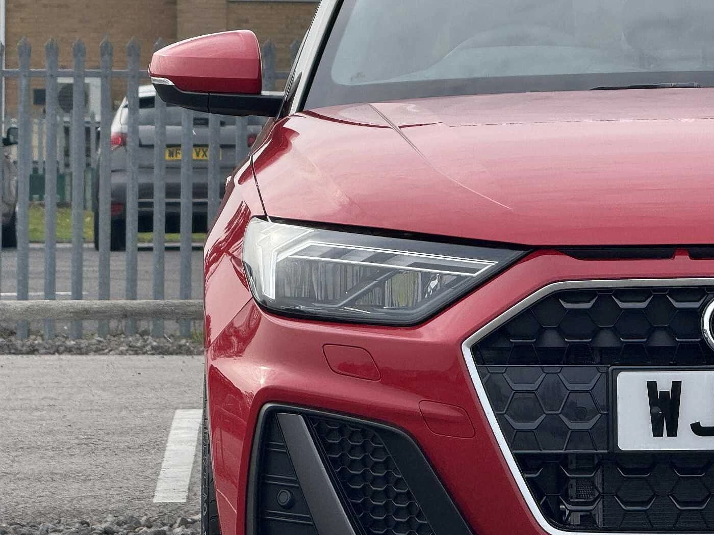 Audi-A1 Sportback-image-12
