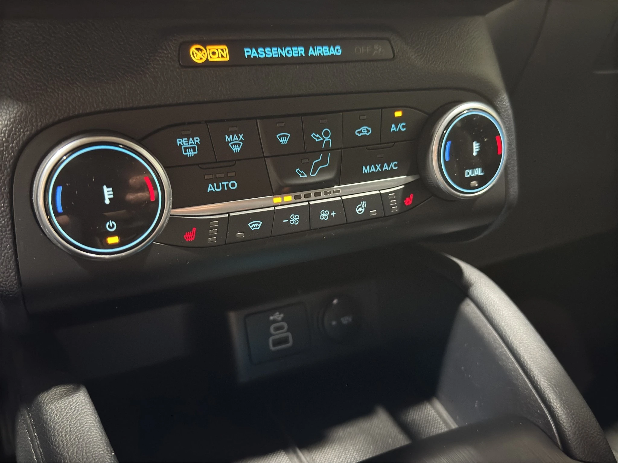 Ford-Kuga-image-19