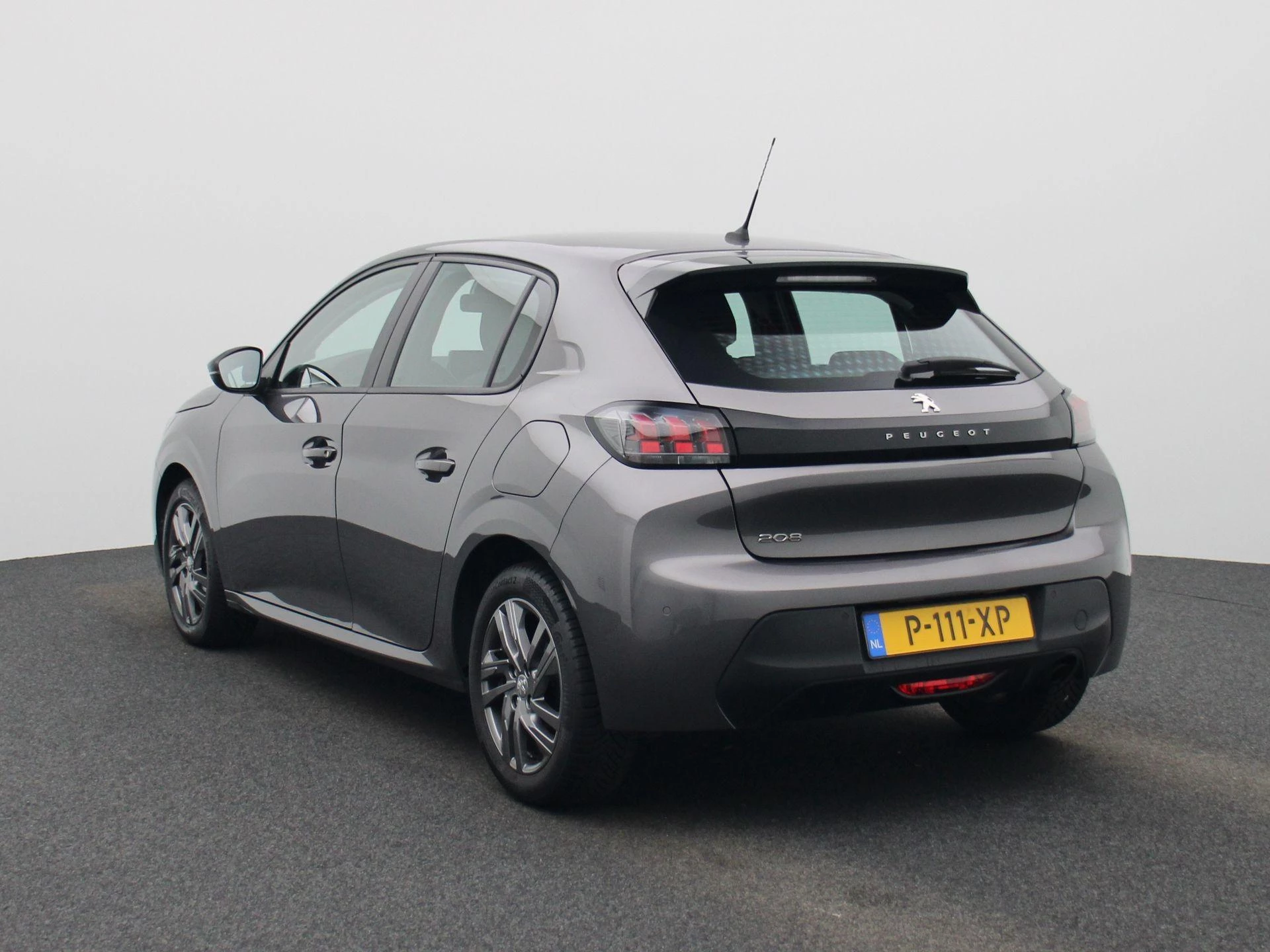 Peugeot-208-image-1