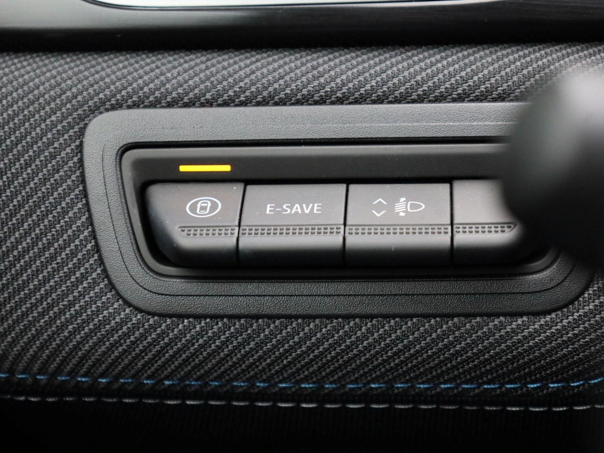 Renault-Captur-image-18