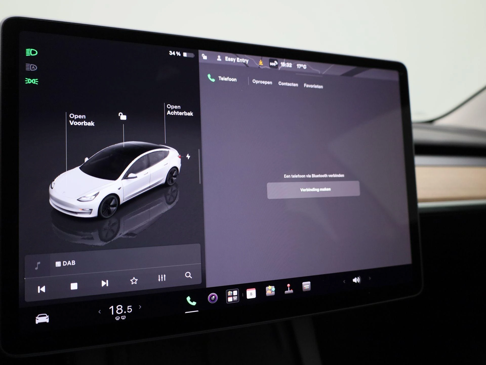 Tesla-Model 3-image-19