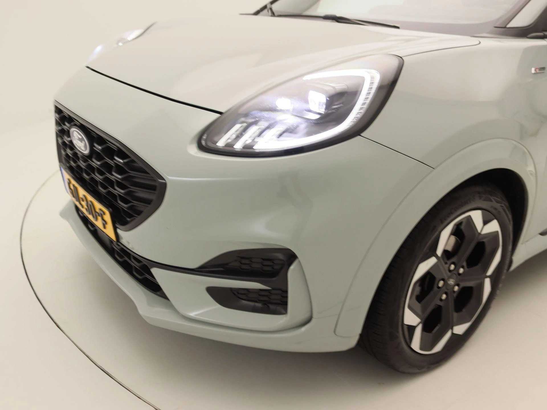 Ford Puma 1.0 EcoBoost Hybrid ST-Line X